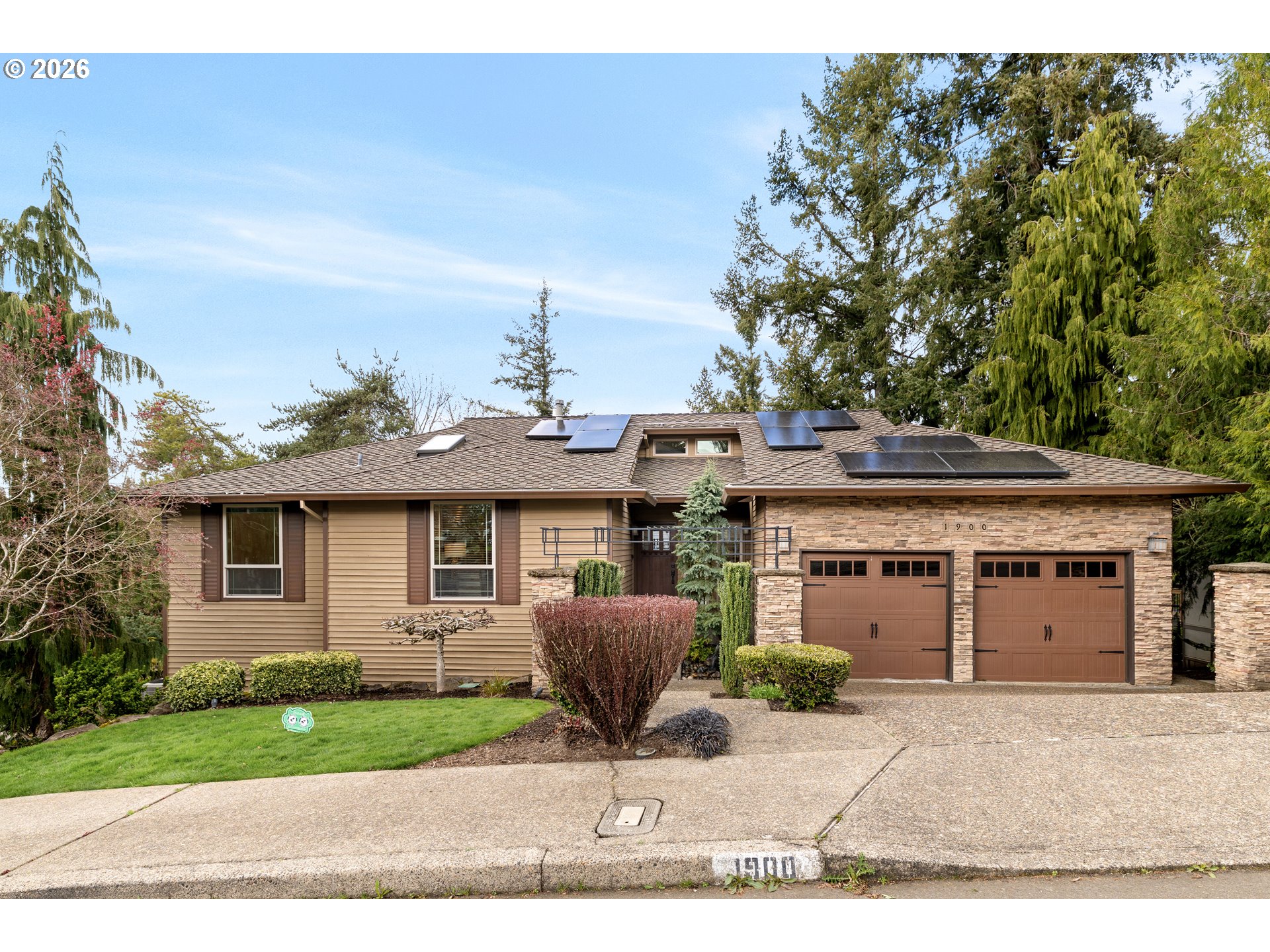 1105 MARYLHURST DR, West Linn, OR, 97068