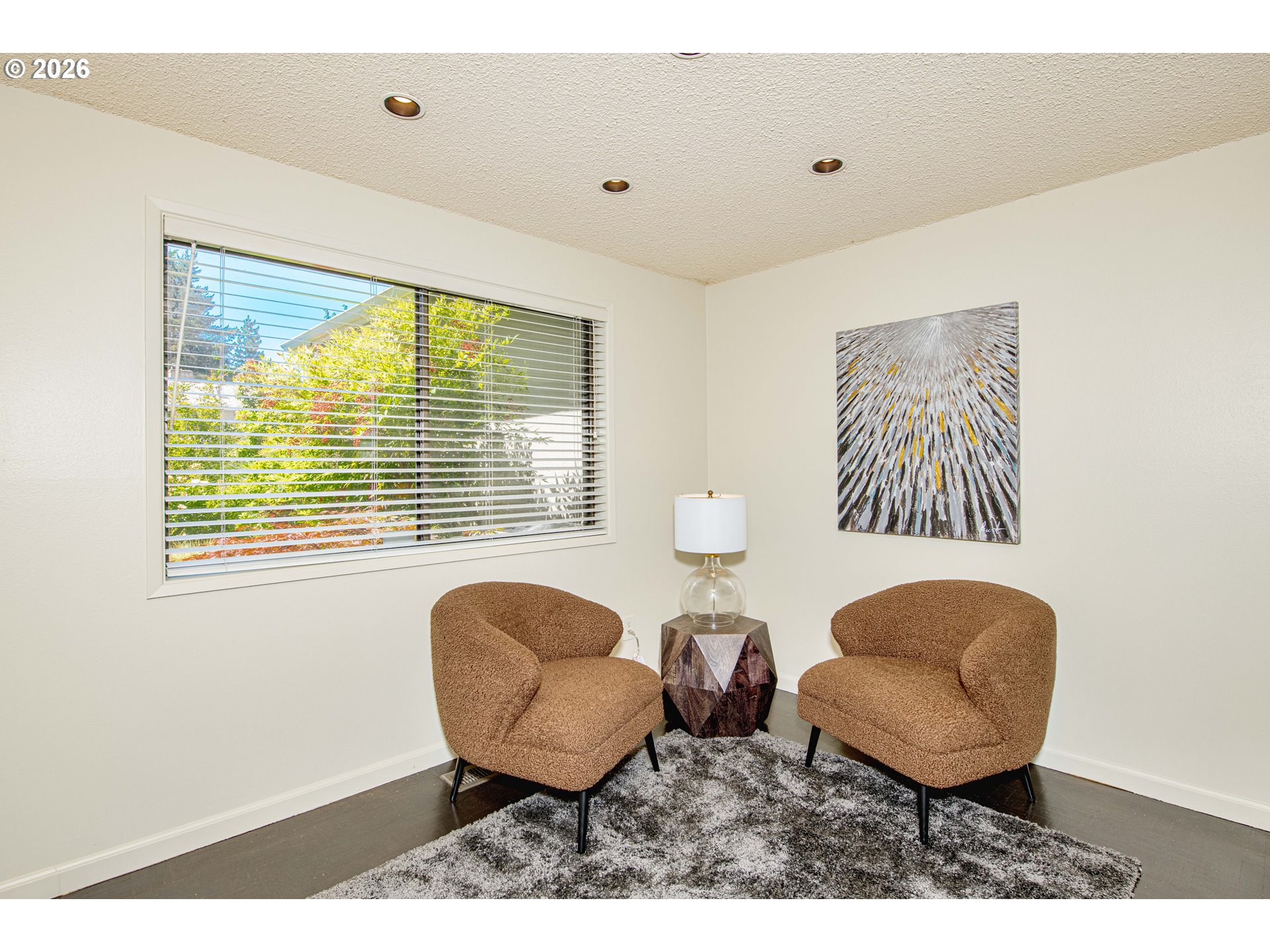Photo #9: 353787762 Listing: Photo #9
