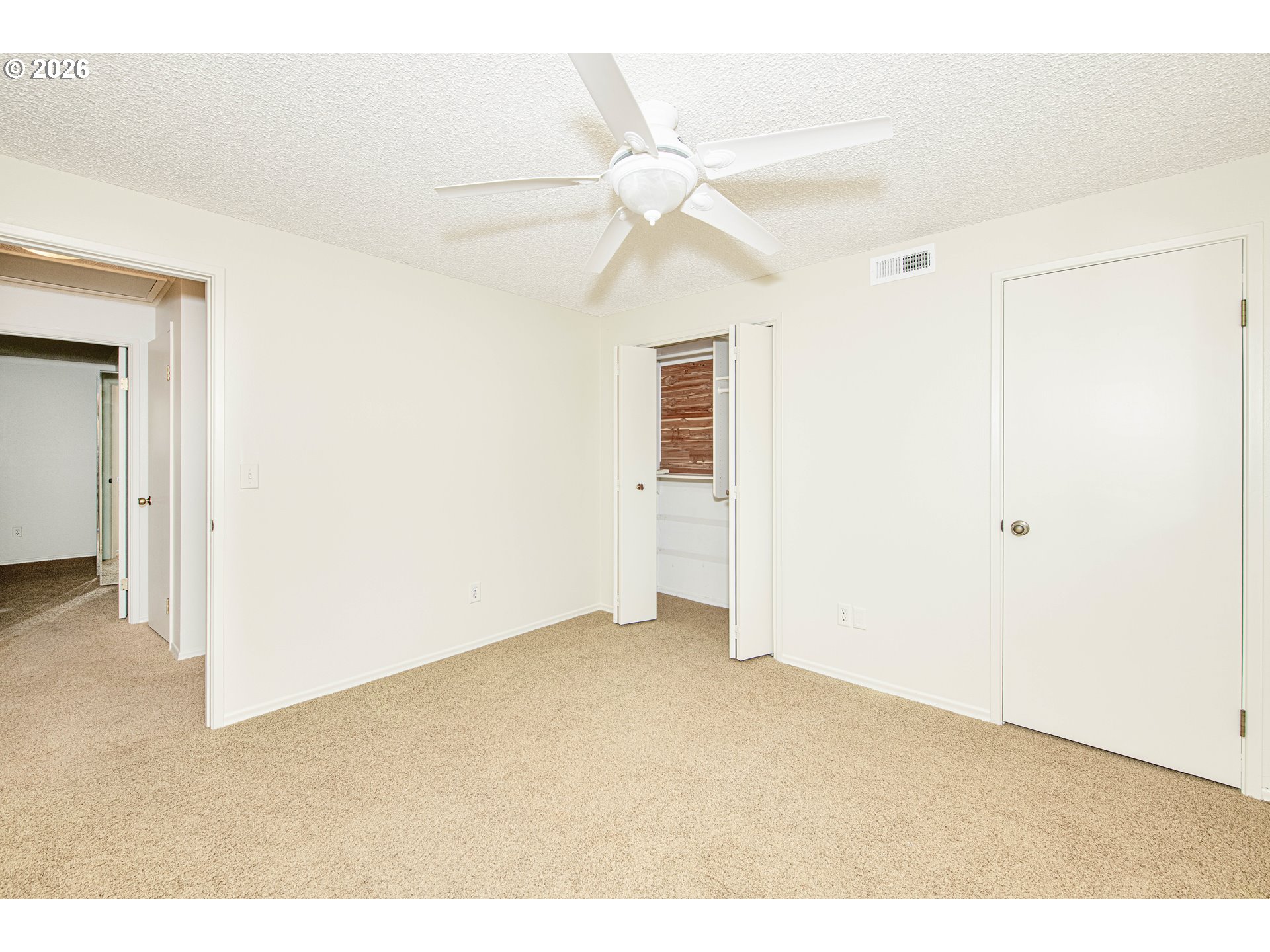 Photo #16: 353787762 Listing: Photo #16