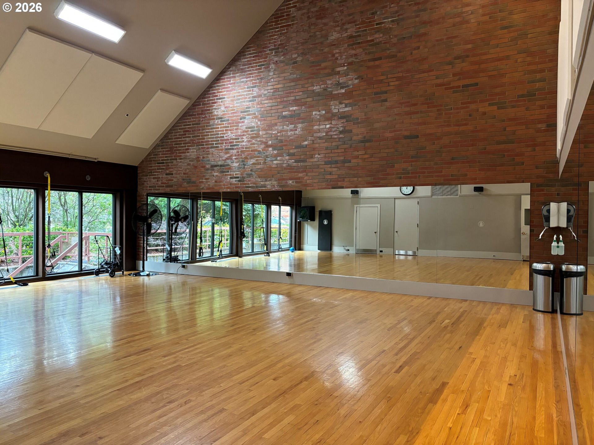 Photo #26: 353787762 Listing: Photo #26