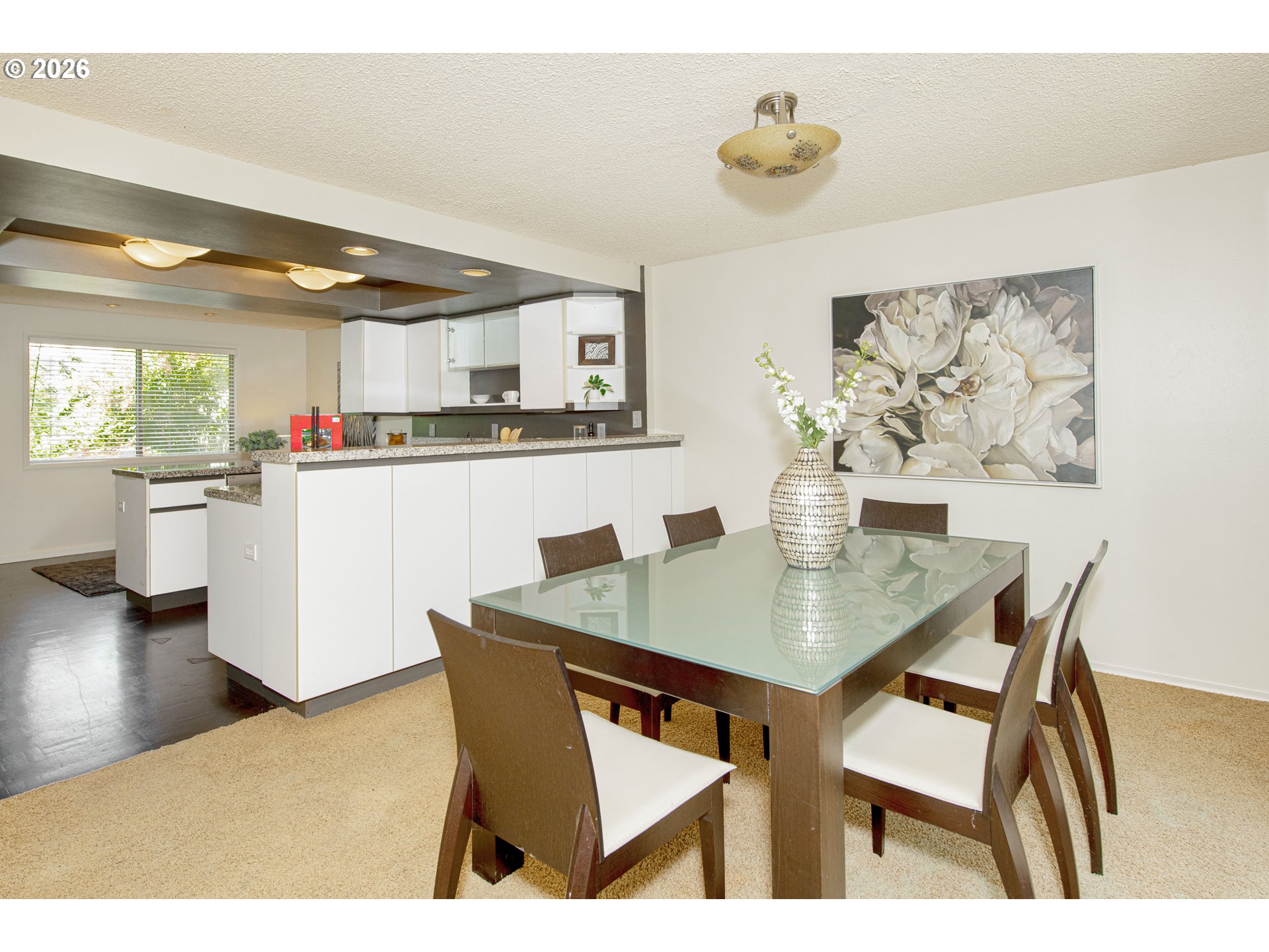 Photo #5: 353787762 Listing: Photo #5