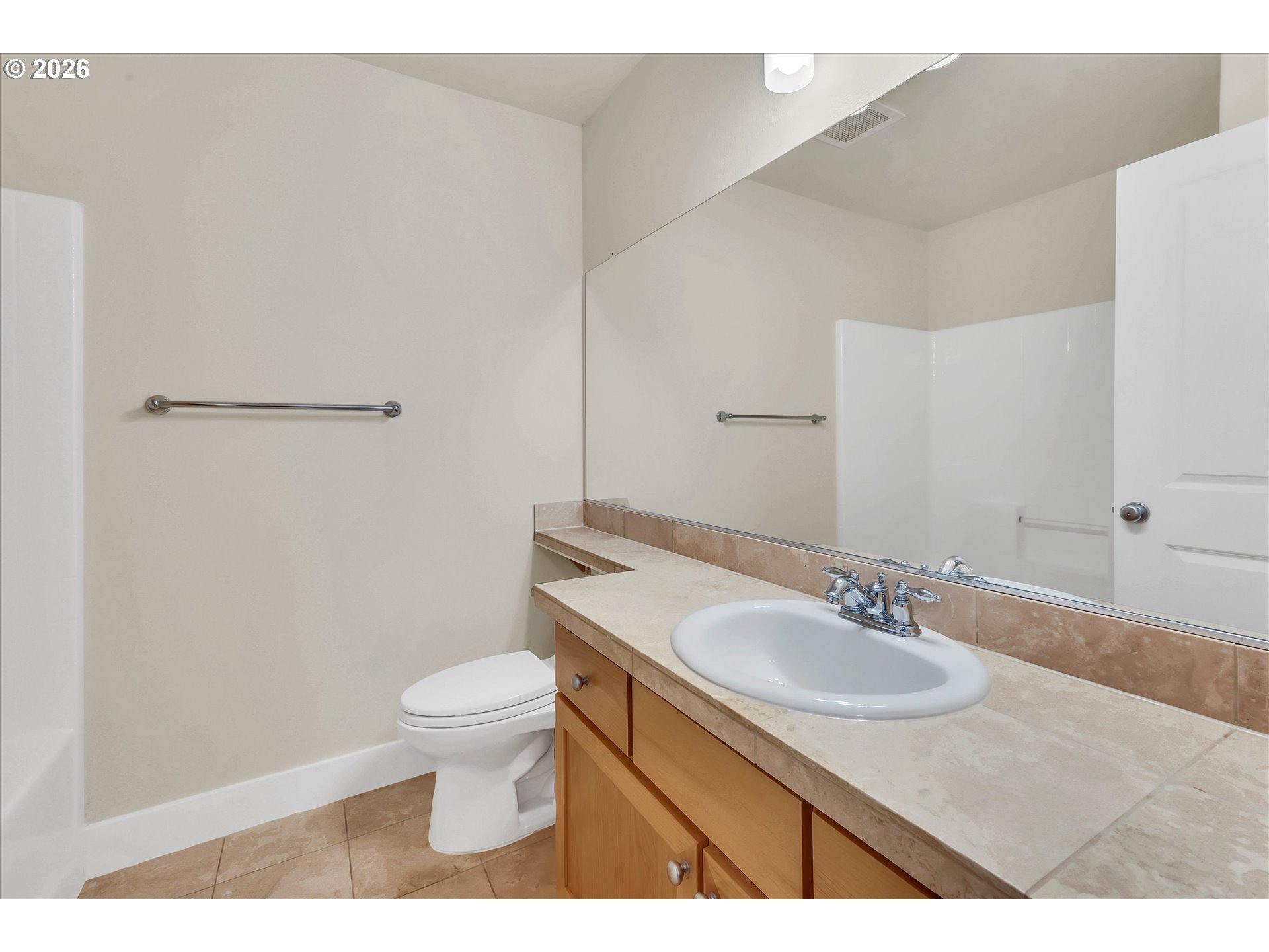 Photo #26: 354224121 Listing: Photo #26