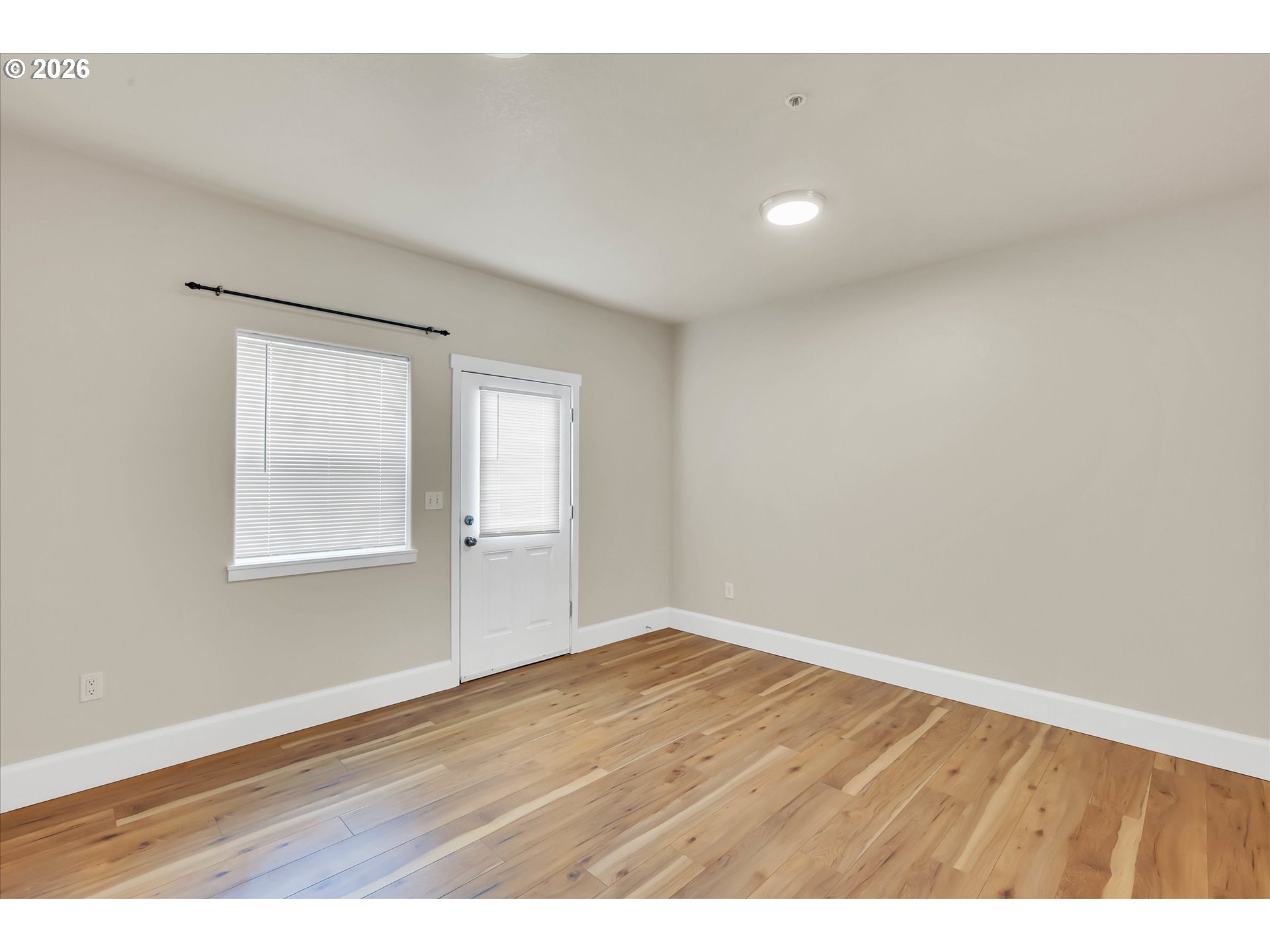 Photo #28: 354224121 Listing: Photo #28