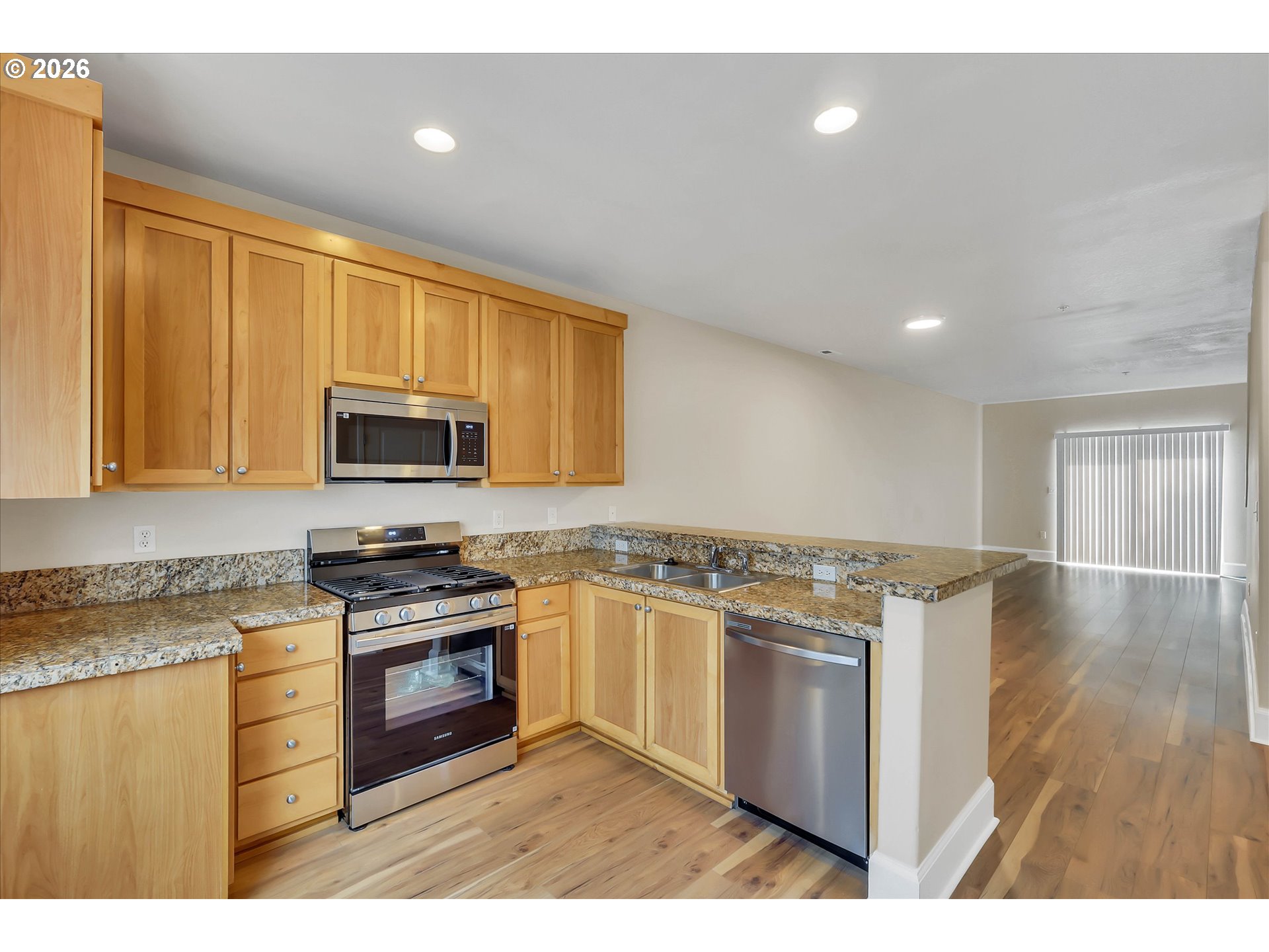 Photo #5: 354224121 Listing: Photo #5