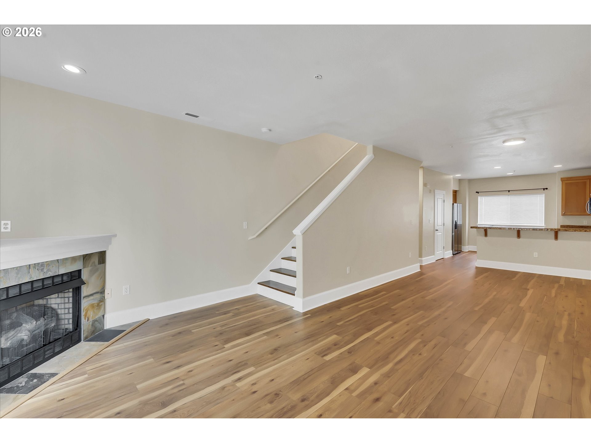 Photo #7: 354224121 Listing: Photo #7
