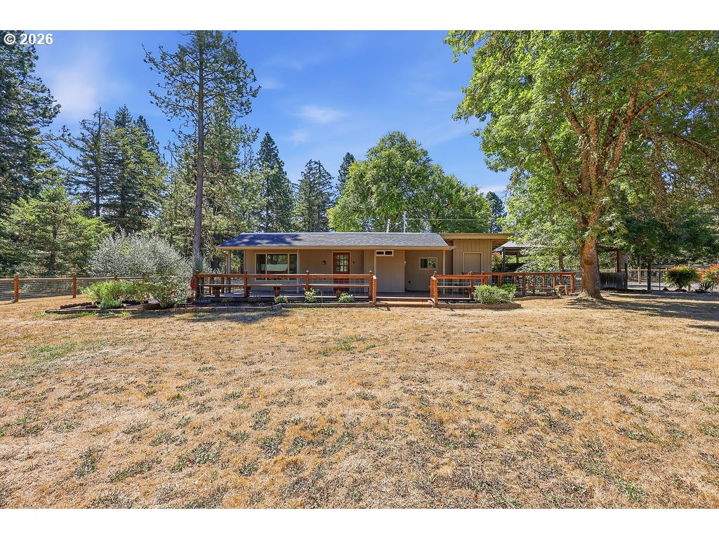 Property photo 4 of 48