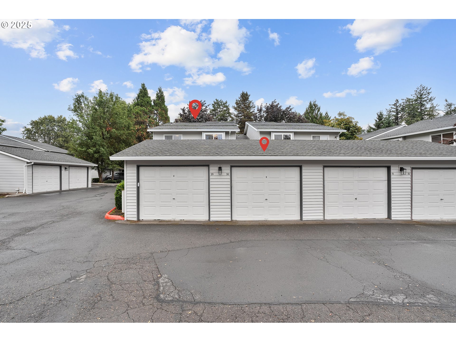 Photo #3: 355309943 Listing 