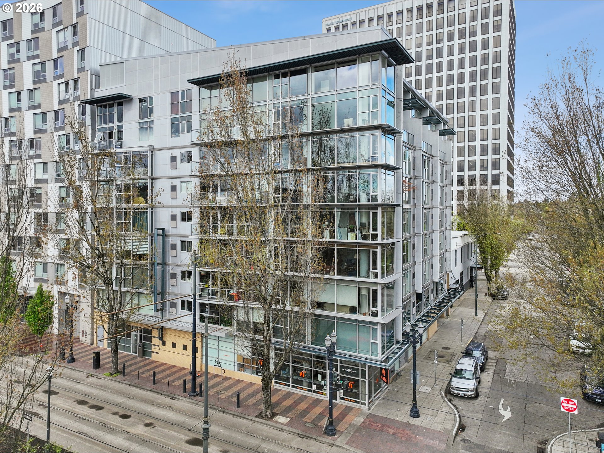 Photo #4: 355886836 Listing: Photo #4