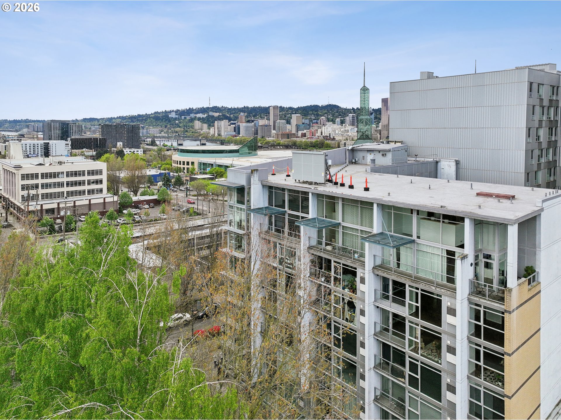 Photo #6: 355886836 Listing: Photo #6