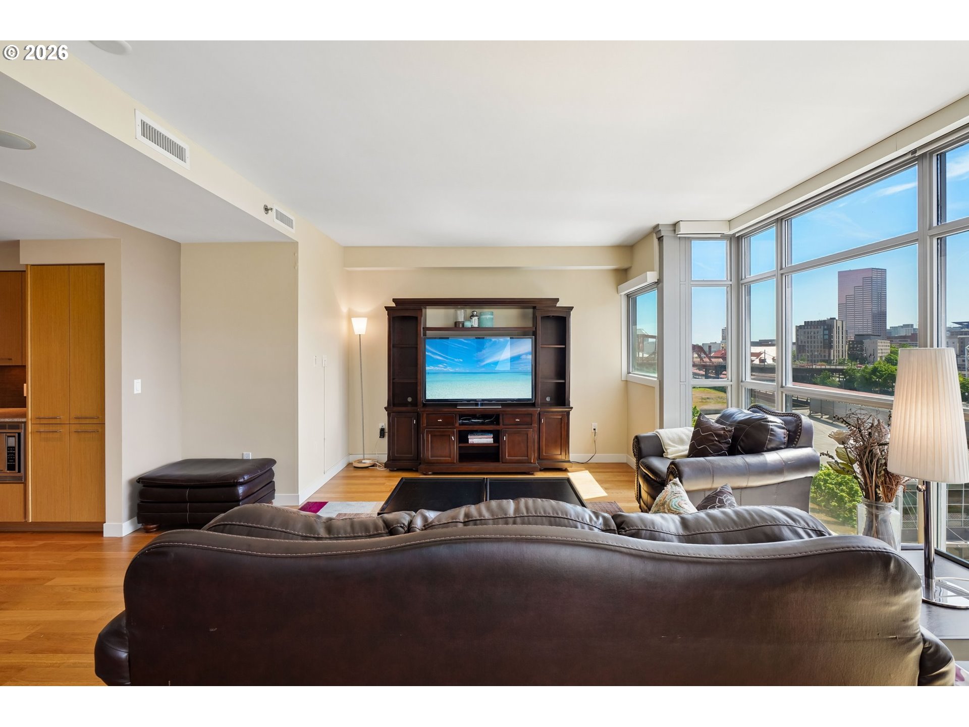 Photo #17: 355958998 Listing: Photo #17