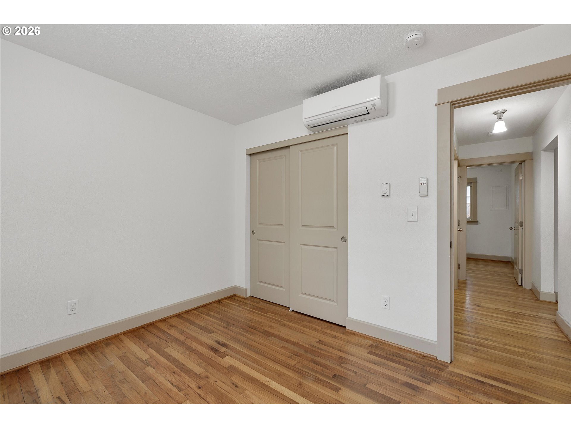 Photo #11: 356481913 Listing: Photo #11