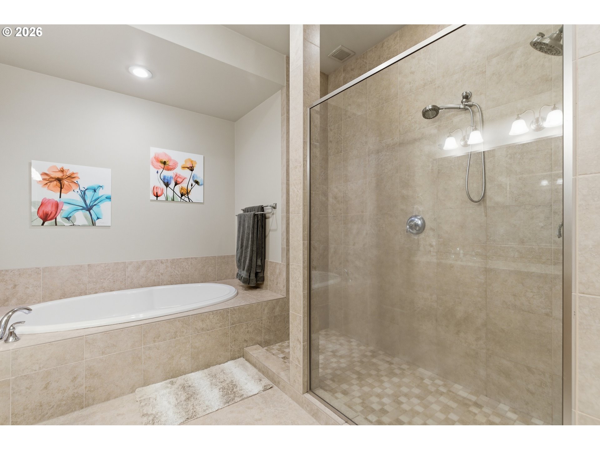 Photo #19: 356766670 Listing: Photo #19