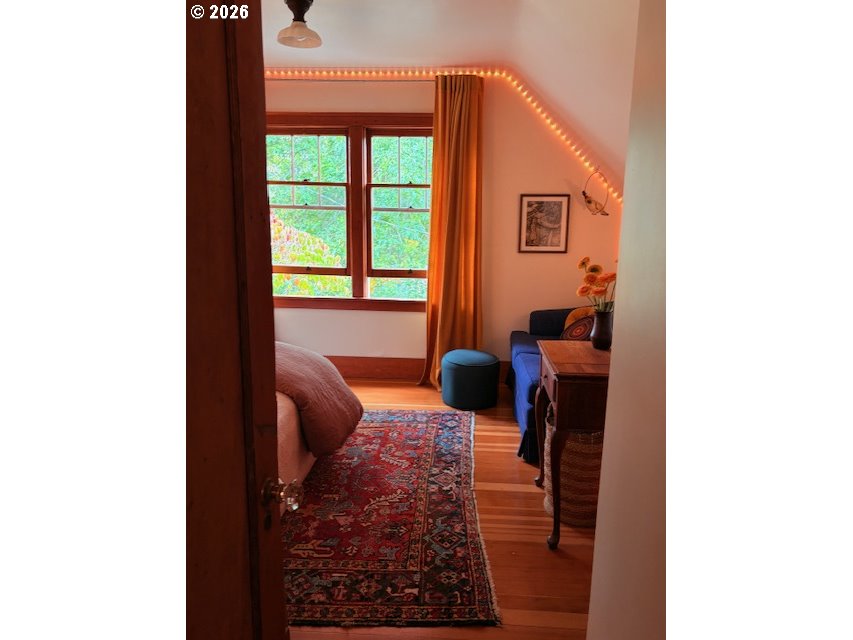 Property photo 28 of 44