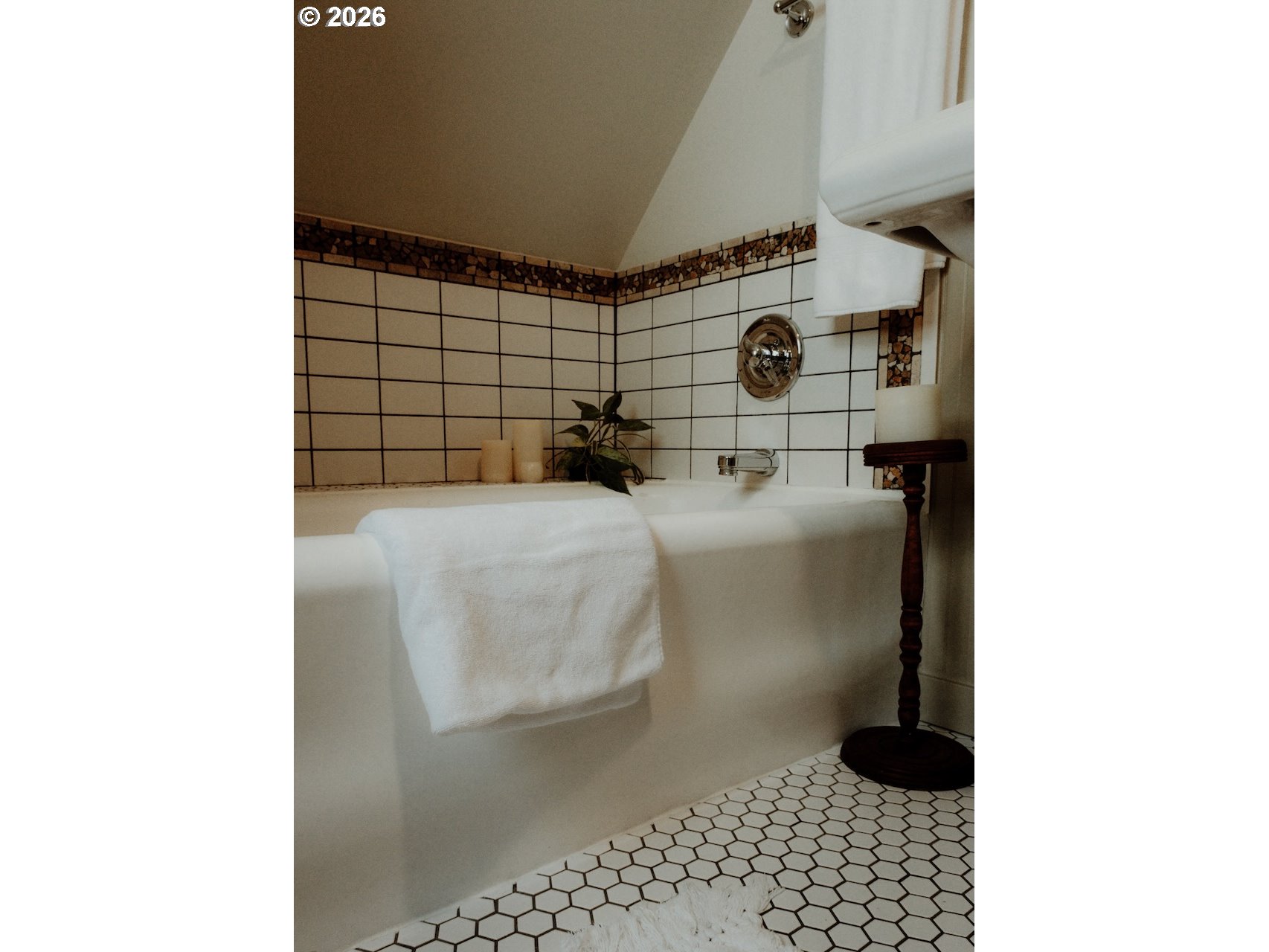 Property photo 33 of 44