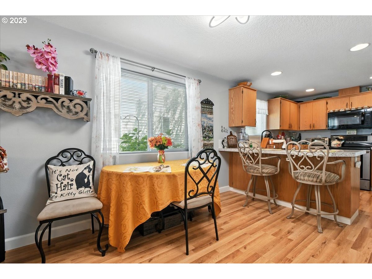 Photo #7: 357566500 Listing: Photo #7