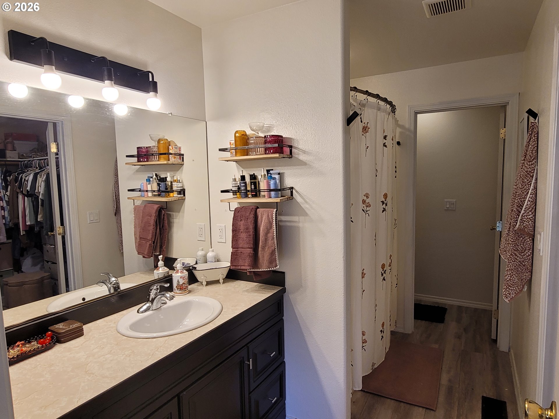 Property photo 17 of 23