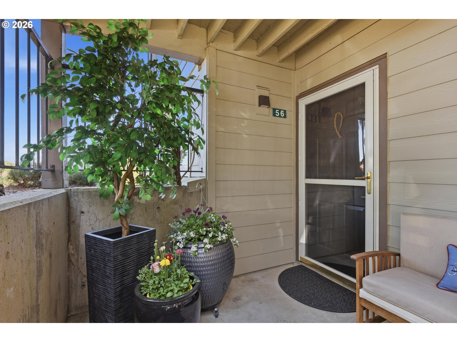 Photo #2: 358555434 Listing: Photo #2