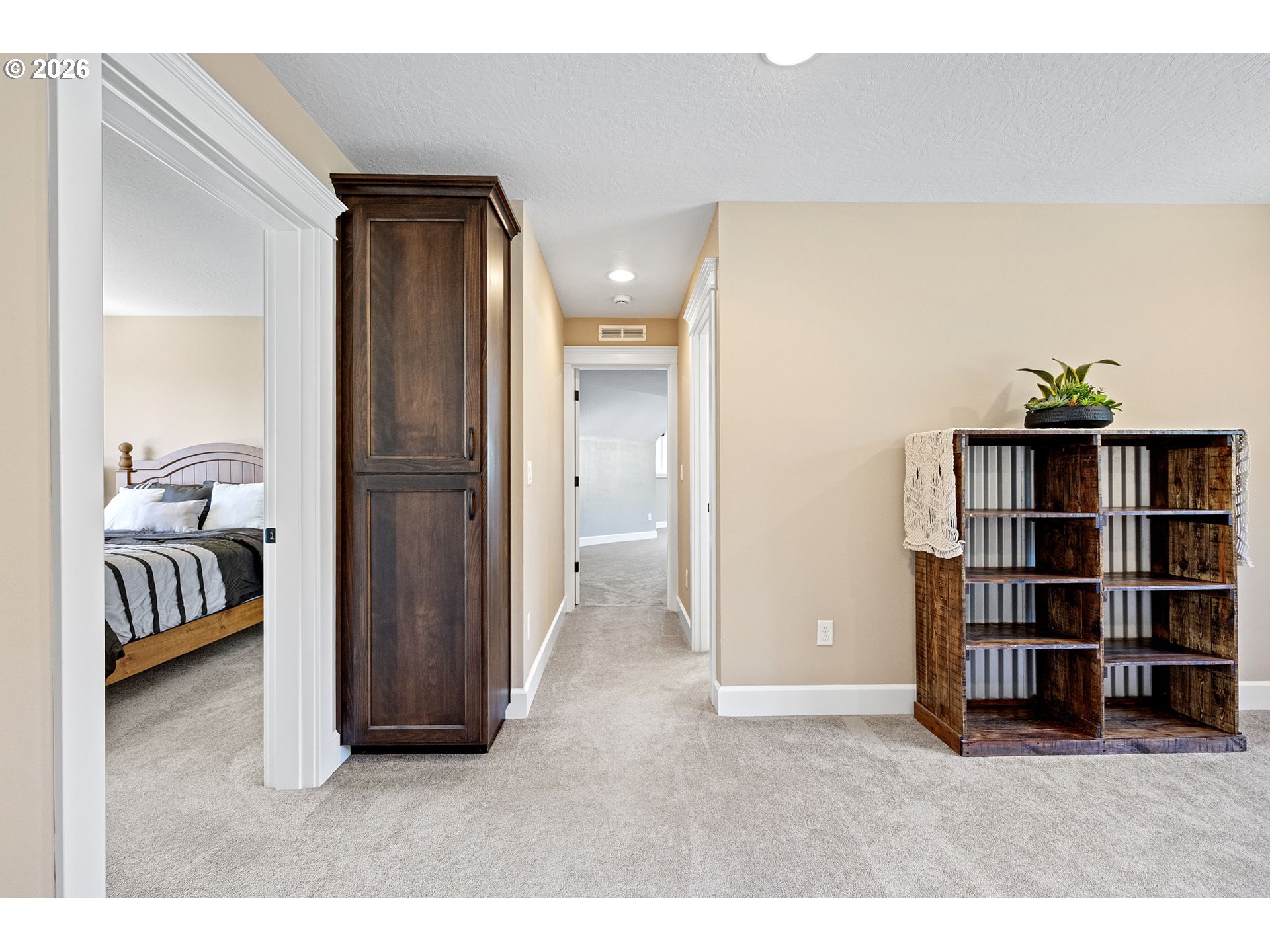 86404 BAILEY HILL RD, Eugene, OR, 97405