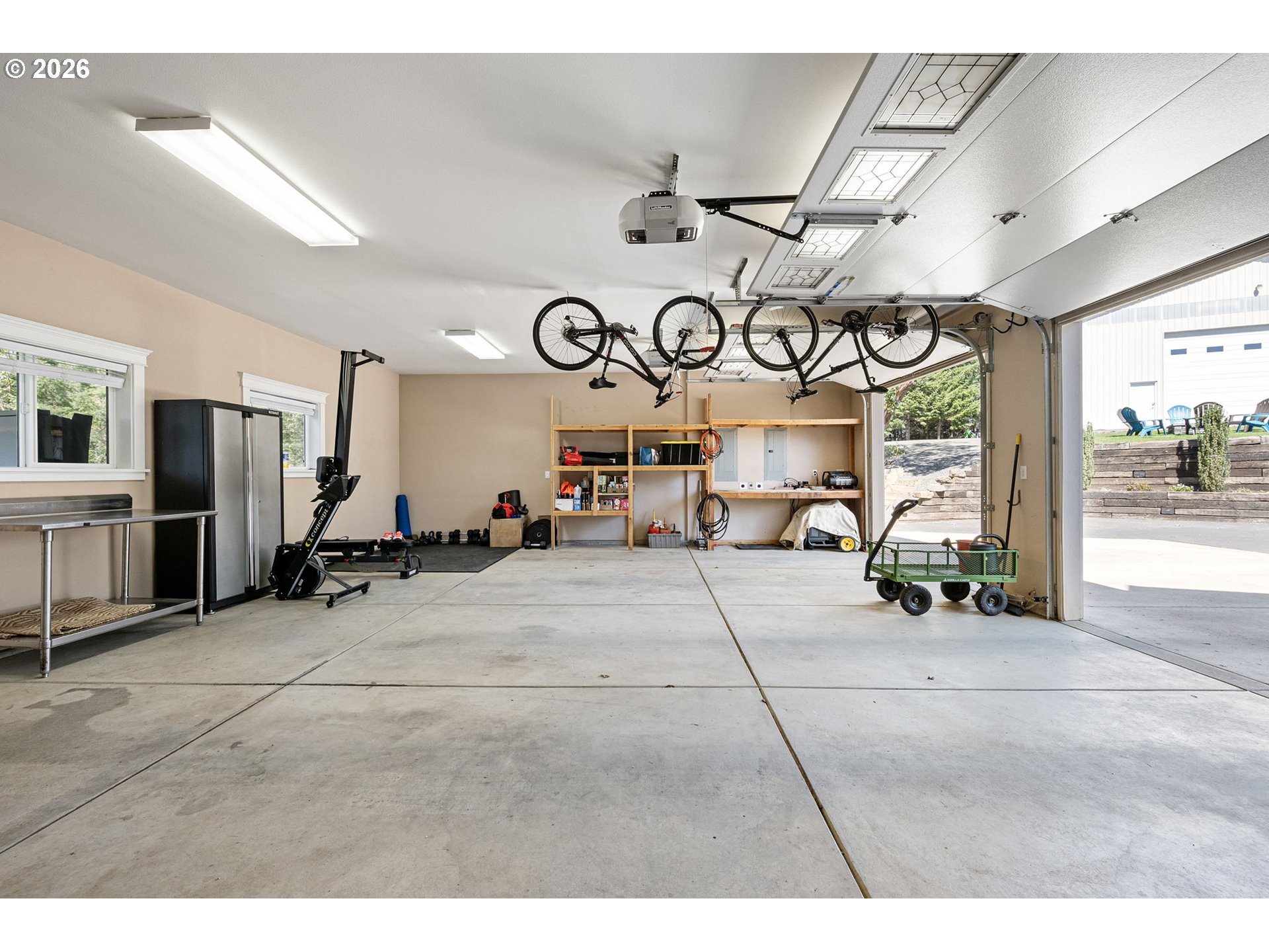 86404 BAILEY HILL RD, Eugene, OR, 97405