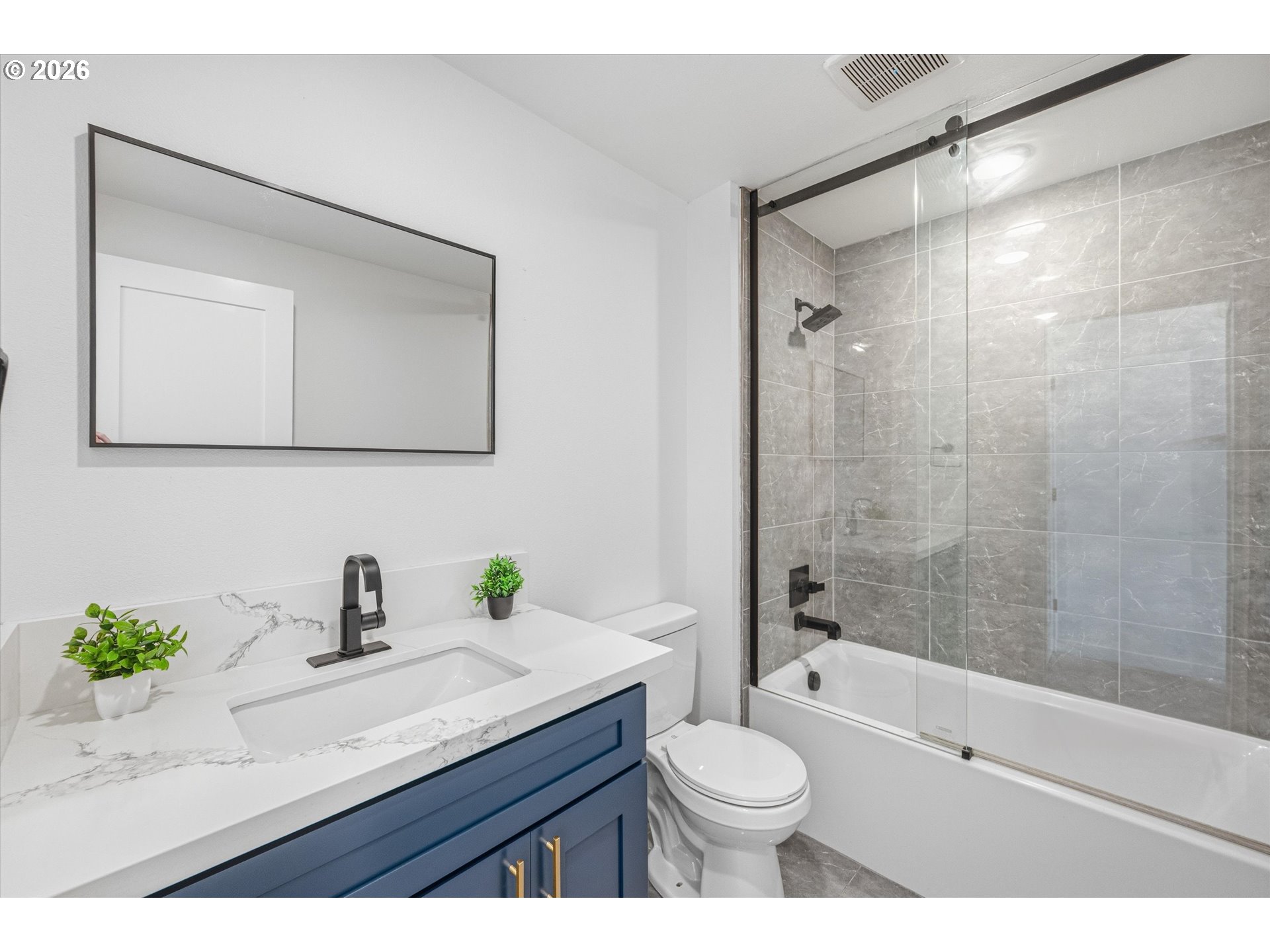 Photo #15: 359765959 Listing: Photo #15