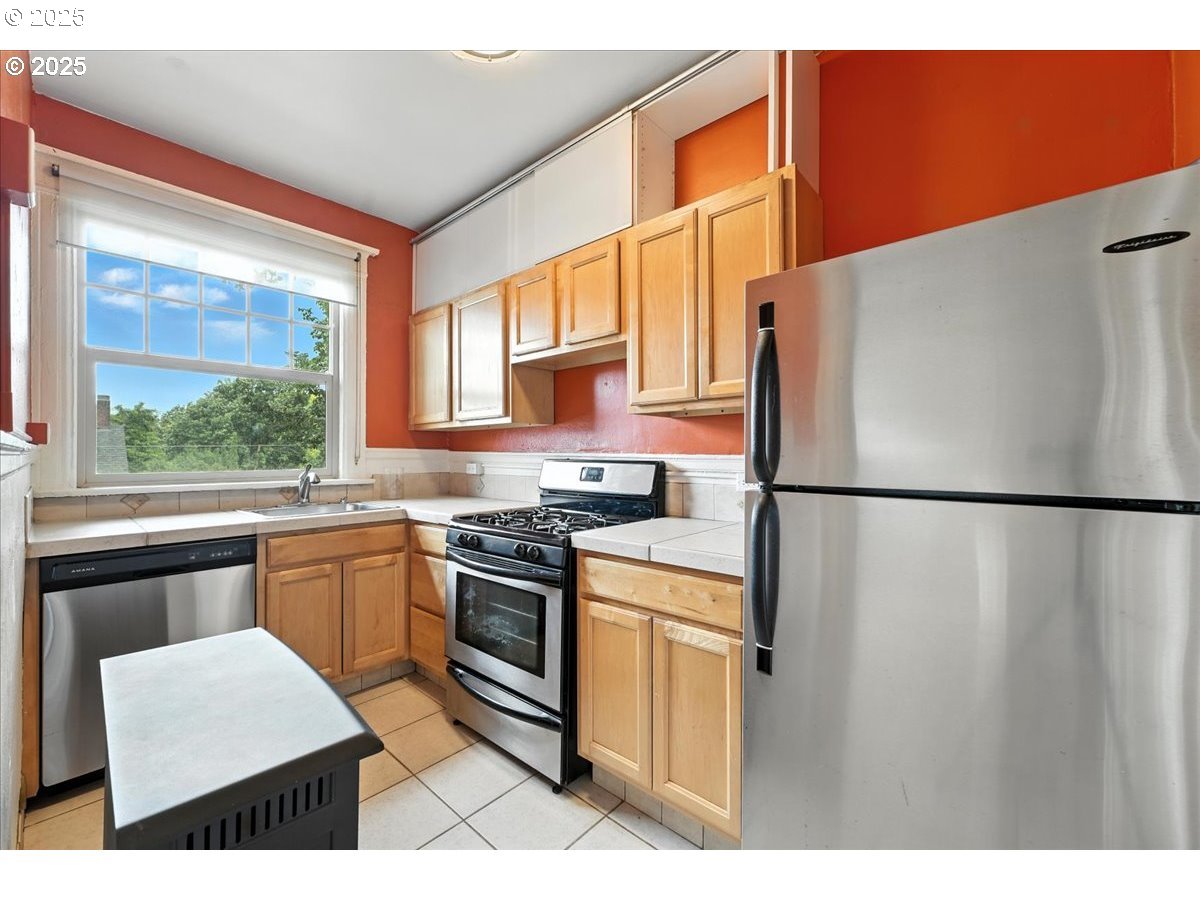 Photo #17: 359928652 Listing: Photo #17