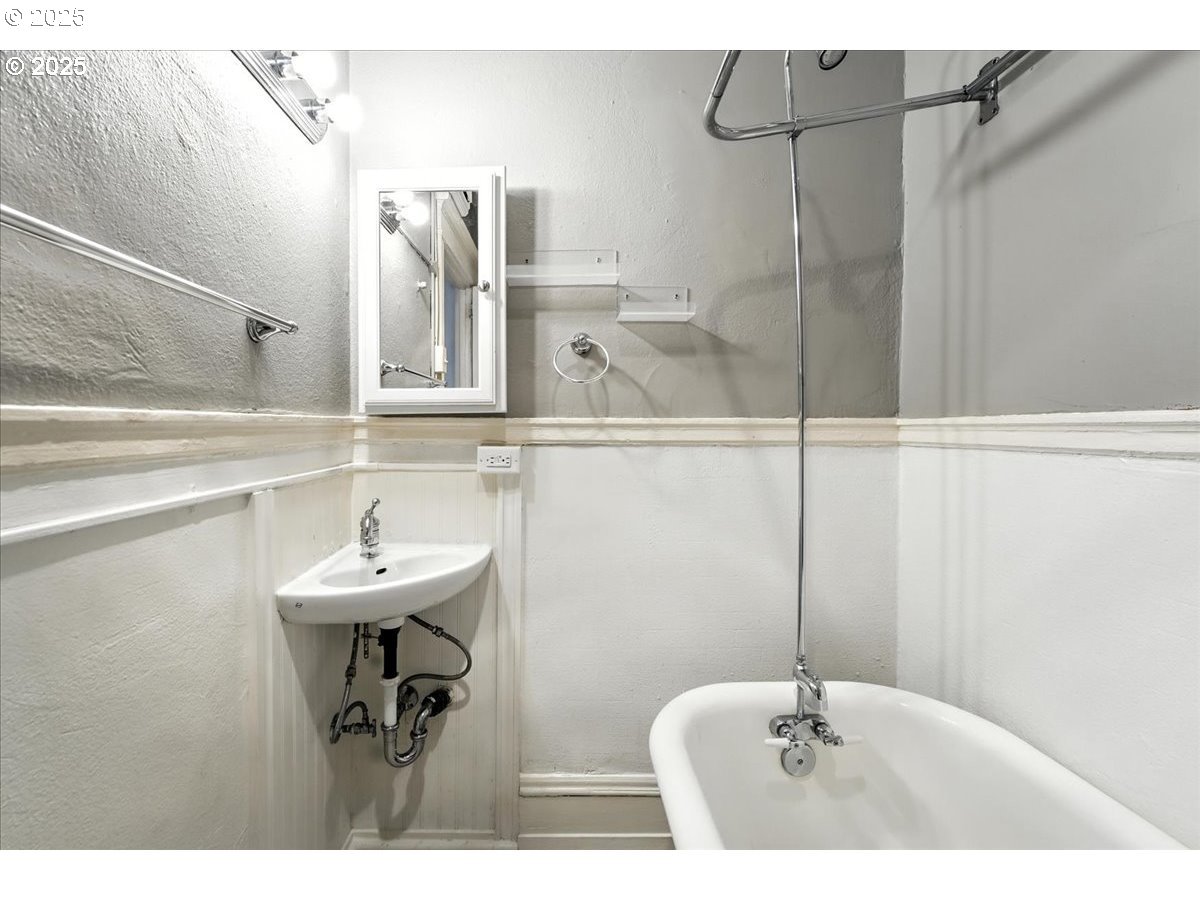 Photo #23: 359928652 Listing: Photo #23