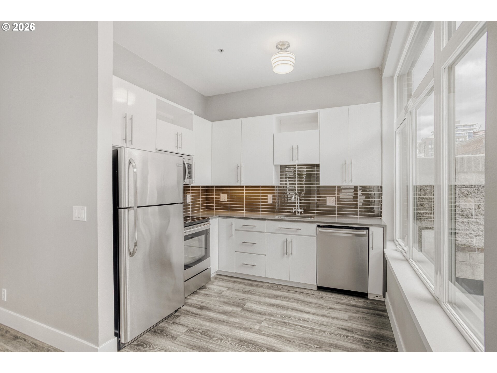 Photo #6: 360606583 Listing: Photo #6