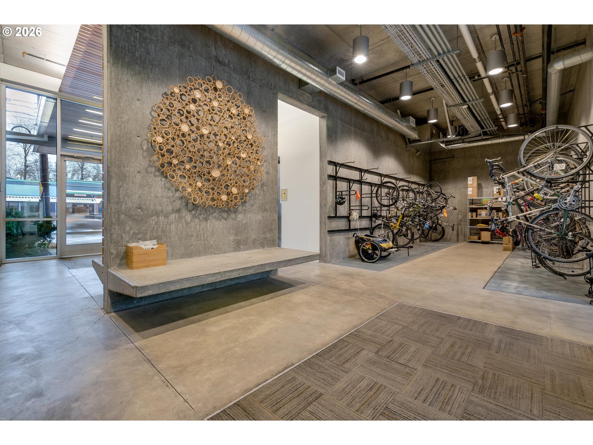 Photo #4: 361446747 Listing: Photo #4