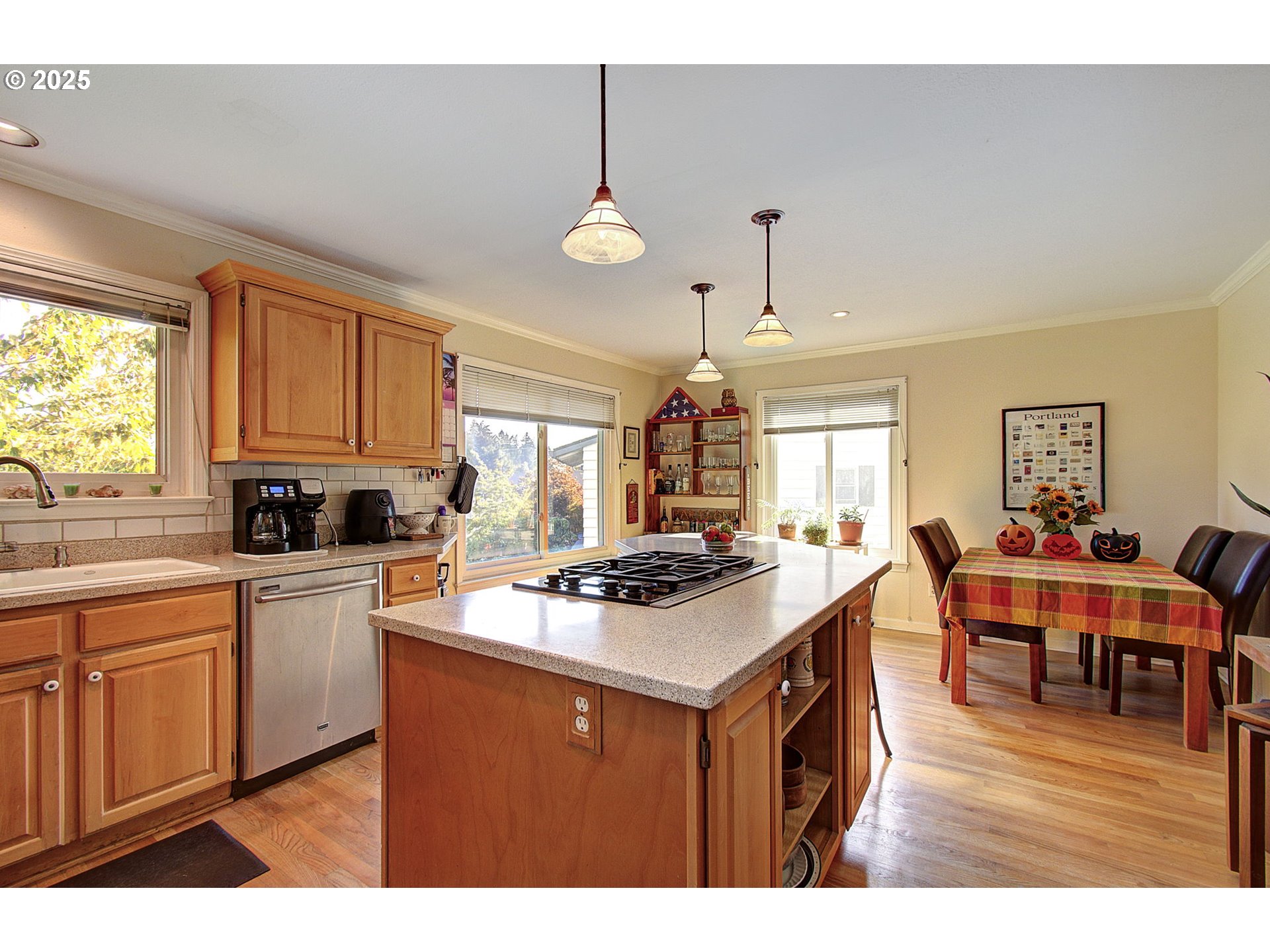 Photo #6: 361581403 Listing 