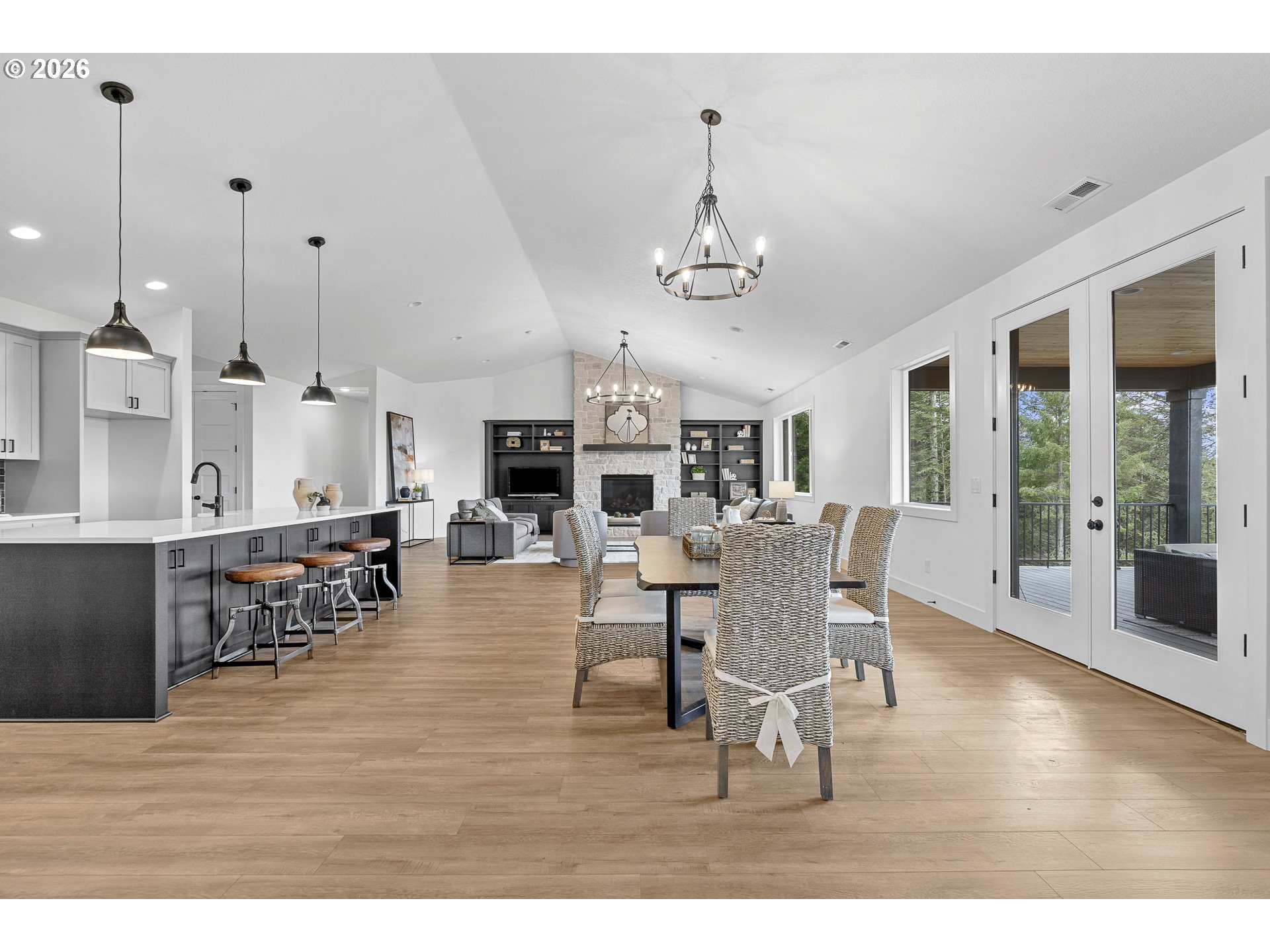 19350 NE TRUNK RD, Dundee, OR, 97115
