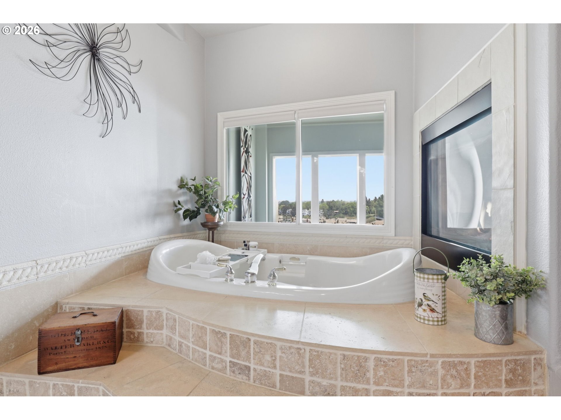 Photo #25: 362512472 Listing: Photo #25
