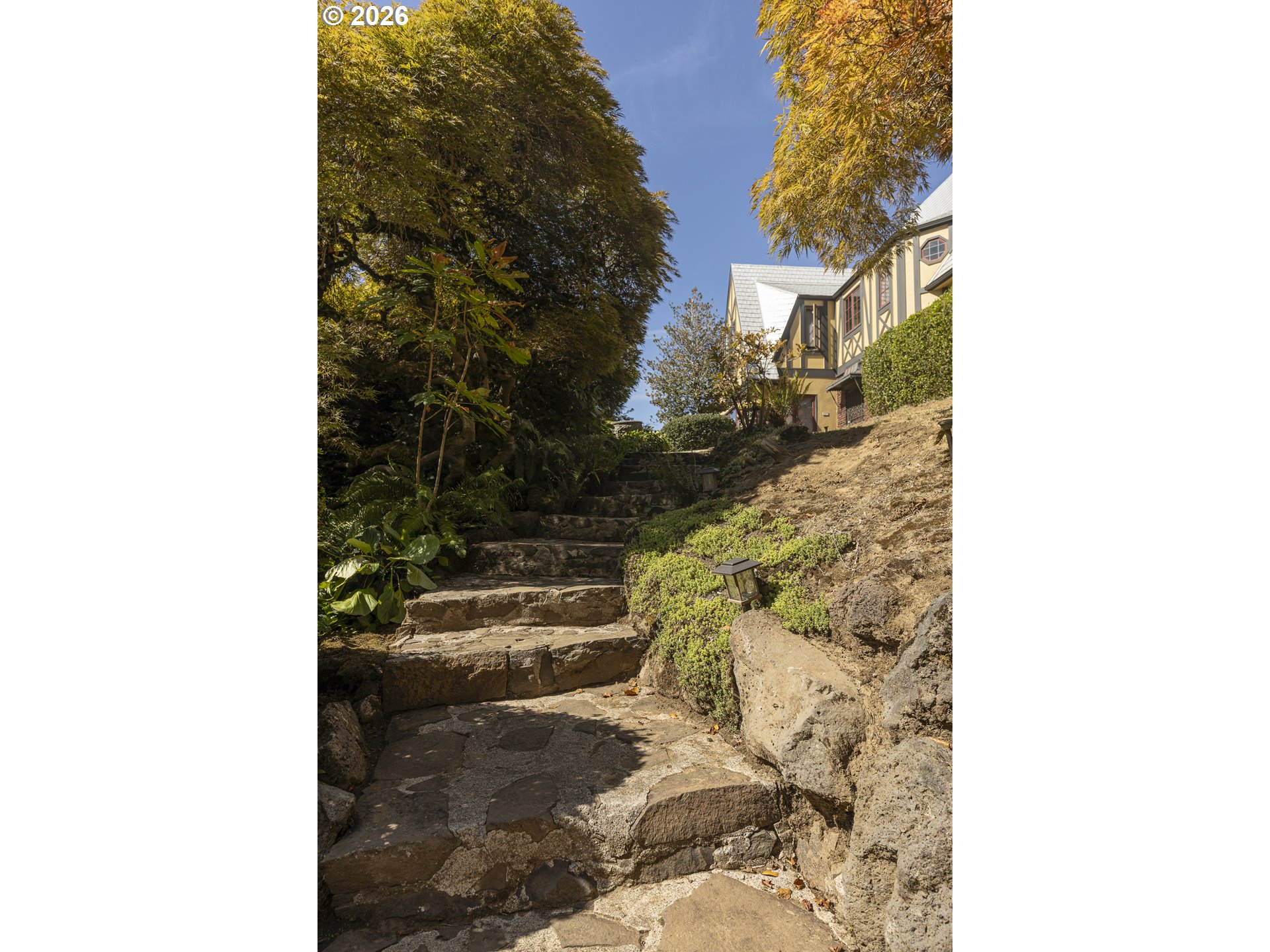 Property photo 6 of 45