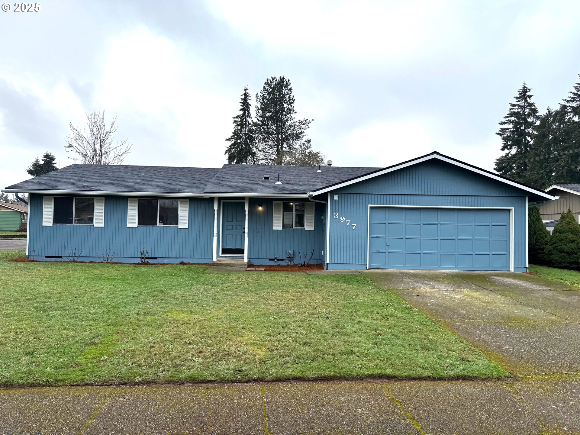 Photo of 3977 MIDDLE GROVE DR Salem OR 97305