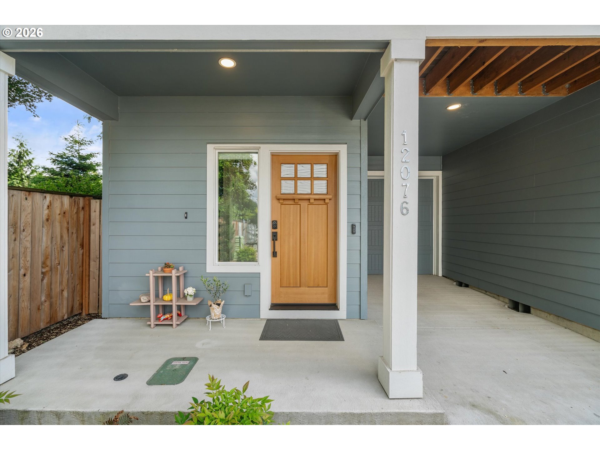 Photo #2: 363619889 Listing: Photo #2