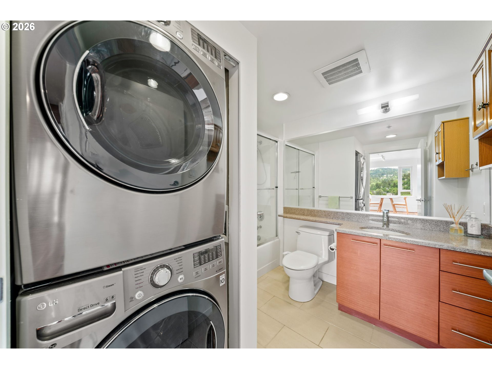 Photo #24: 363850672 Listing: Photo #24