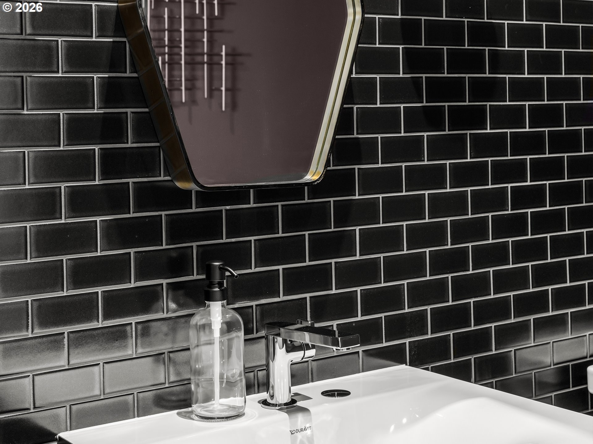 Photo #6: 363982800 Listing: Photo #6