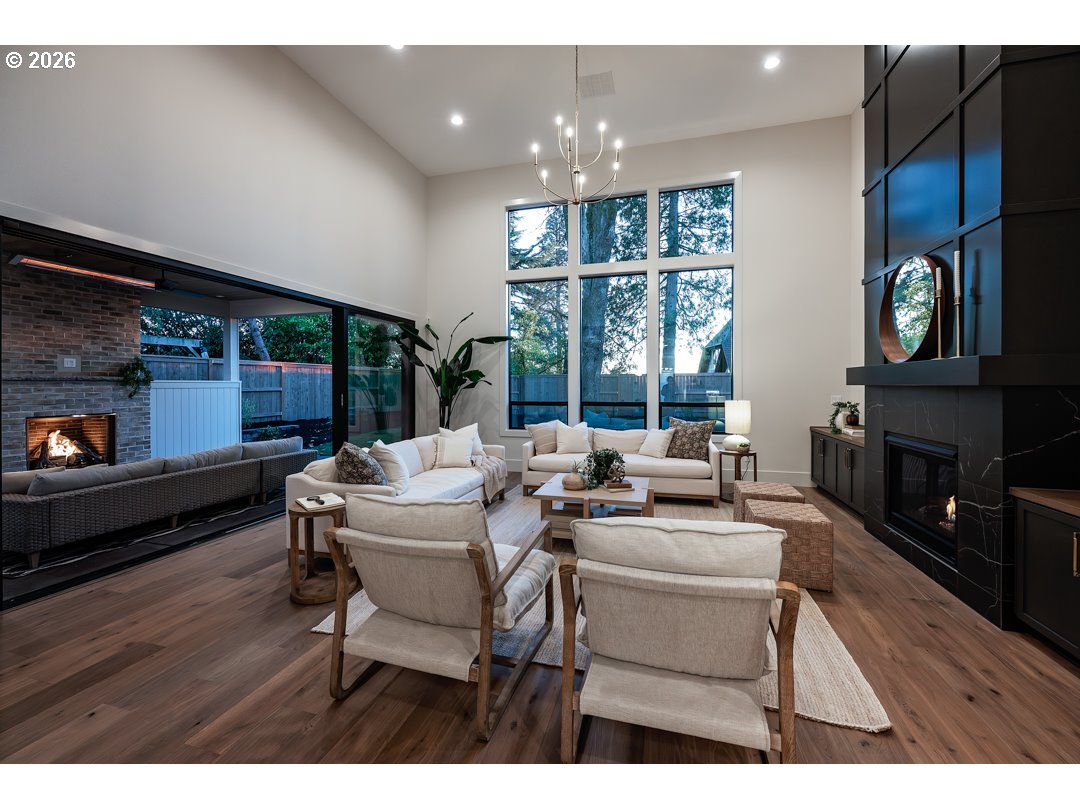 2560 GLEN EAGLES PL, Lake Oswego, OR, 97034