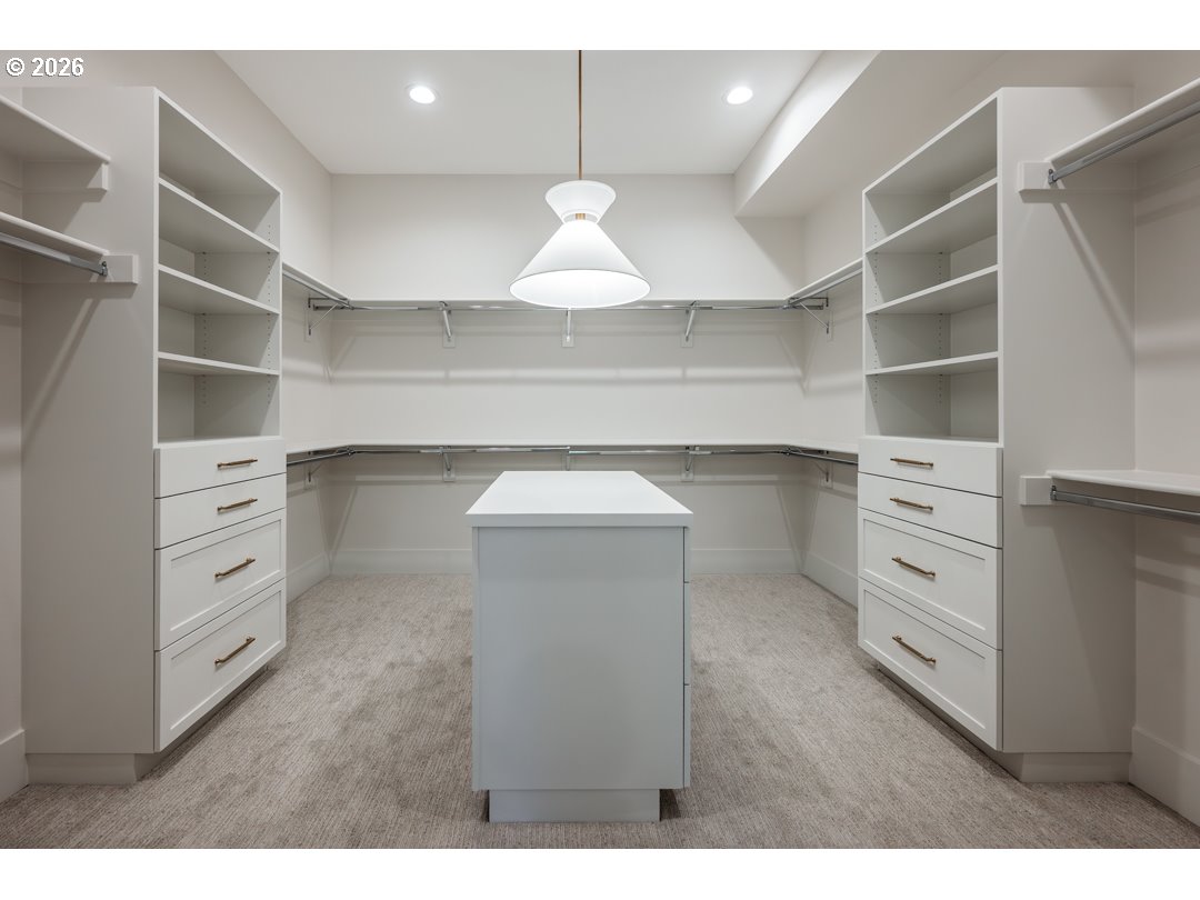 2560 GLEN EAGLES PL, Lake Oswego, OR, 97034