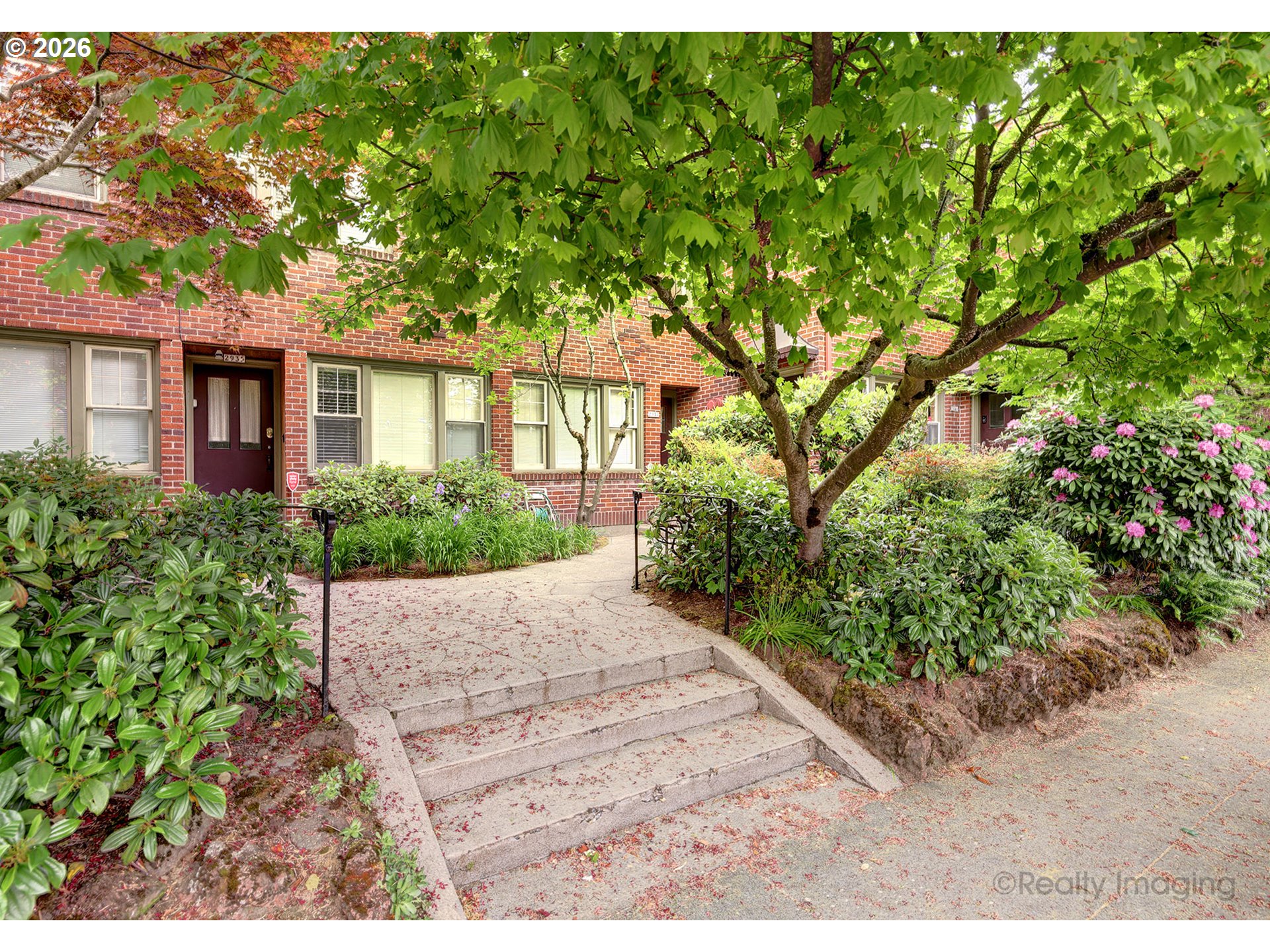 Photo #2: 364789614 Listing: Photo #2