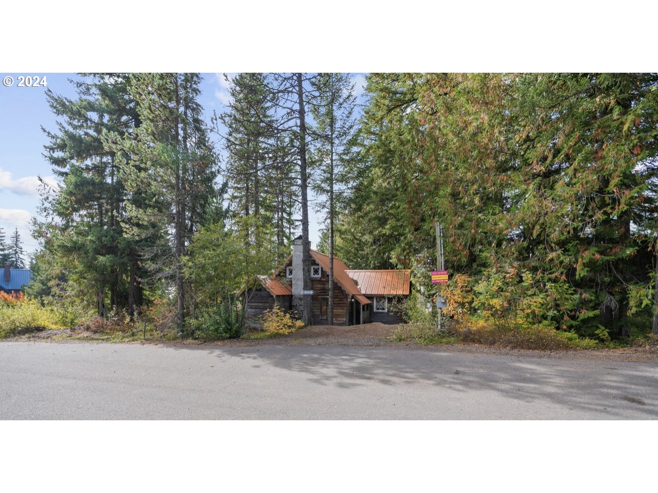 George Jackson RD, Maupin, OR, 97037