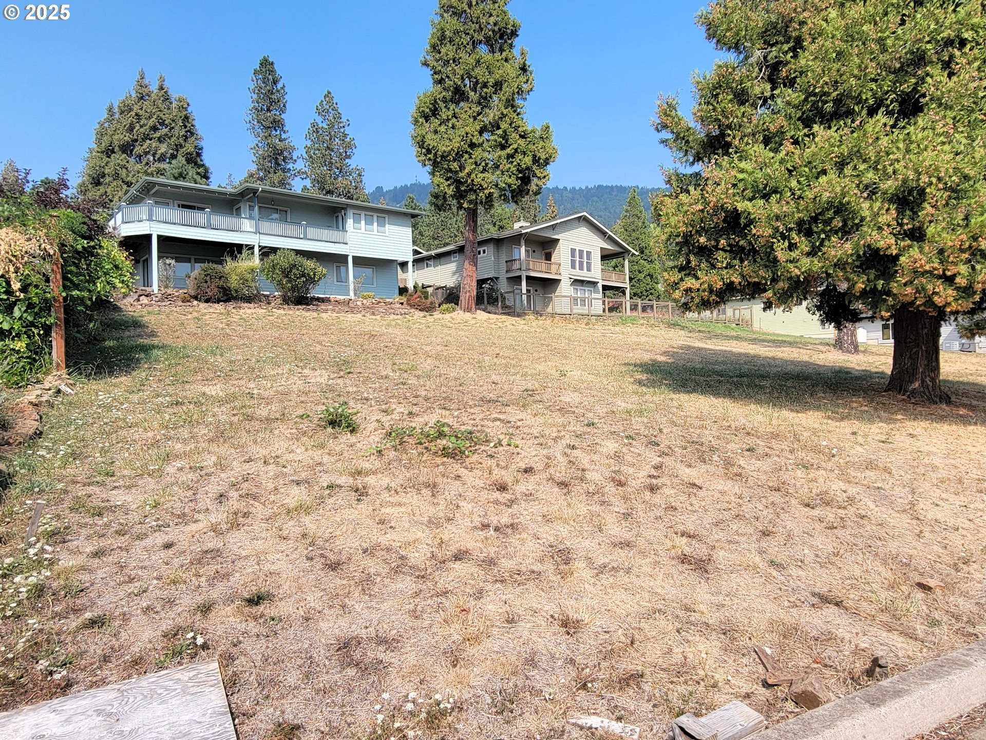 Sunridge LN UNIT 40, Lowell, OR, 97452