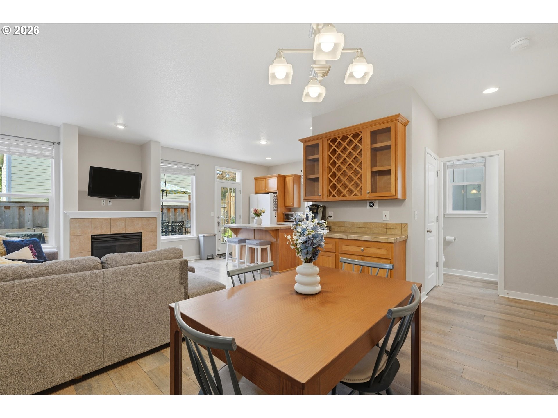 Photo #16: 365502249 Listing: Photo #16