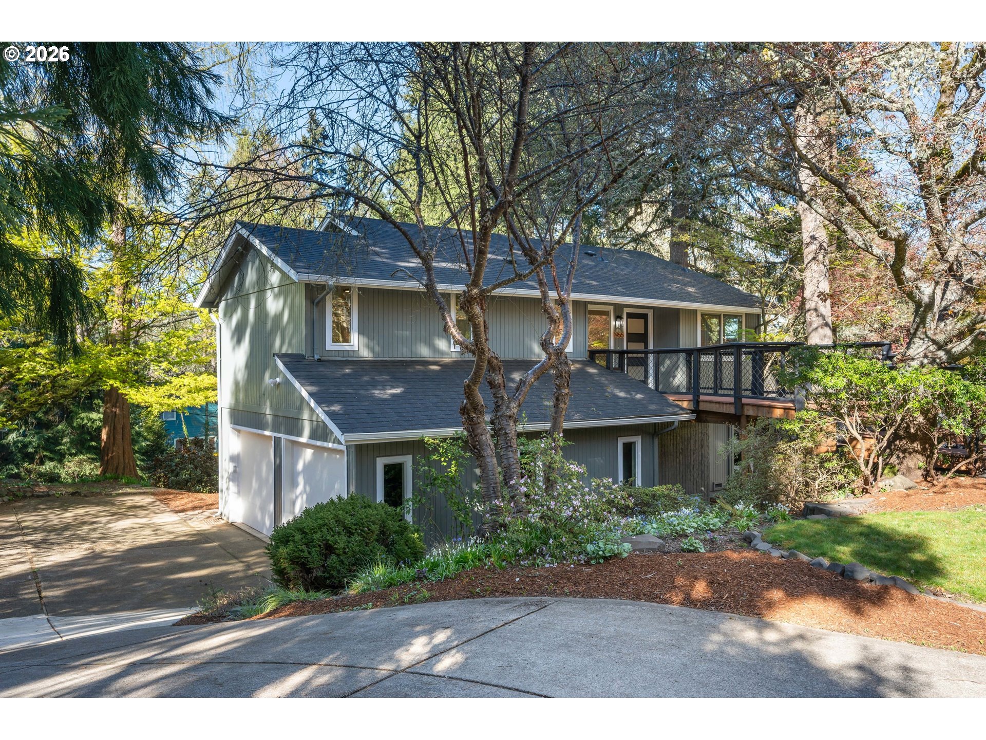 1955 W 28TH AVE, Eugene, OR, 97405