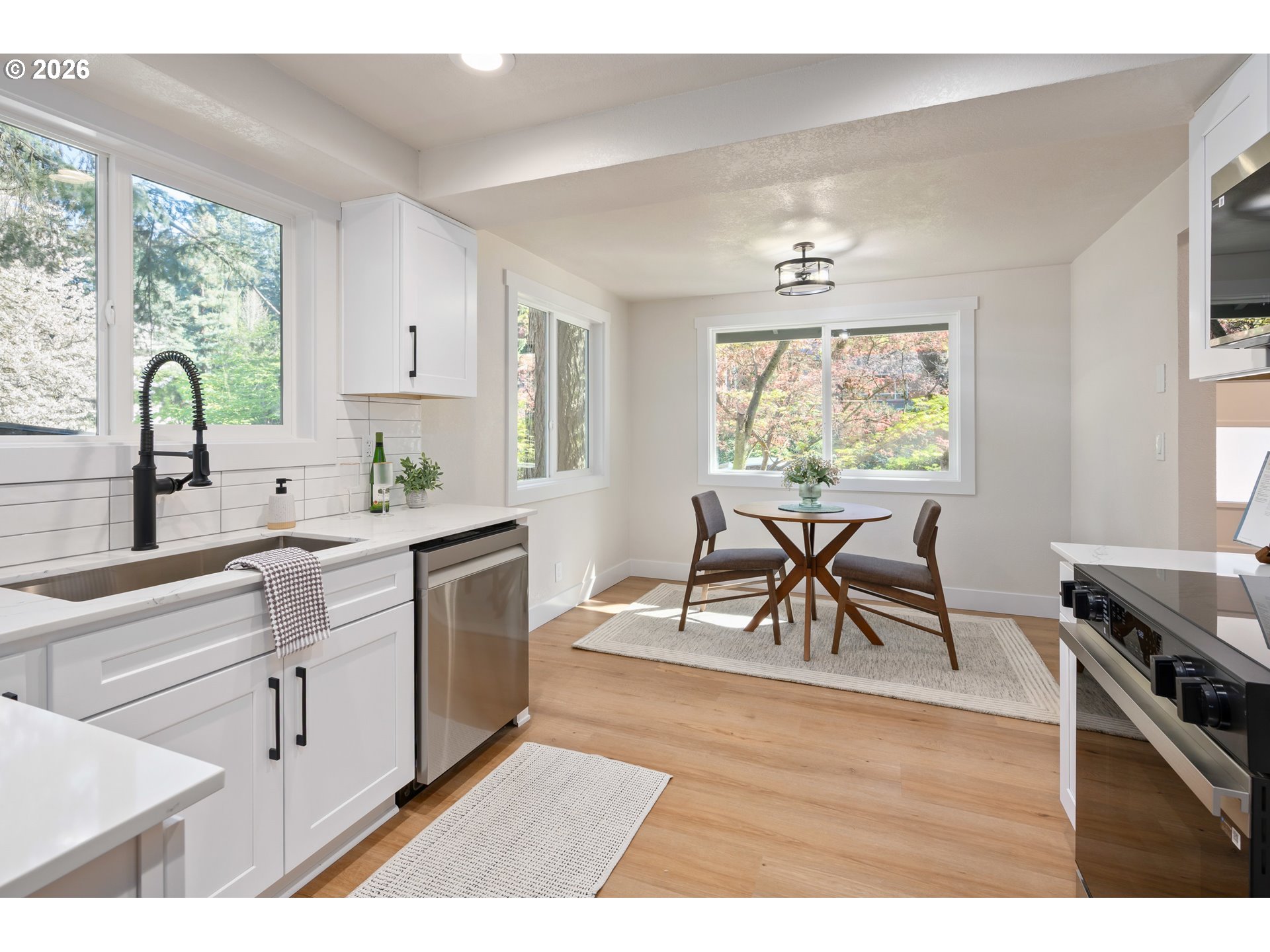 1955 W 28TH AVE, Eugene, OR, 97405