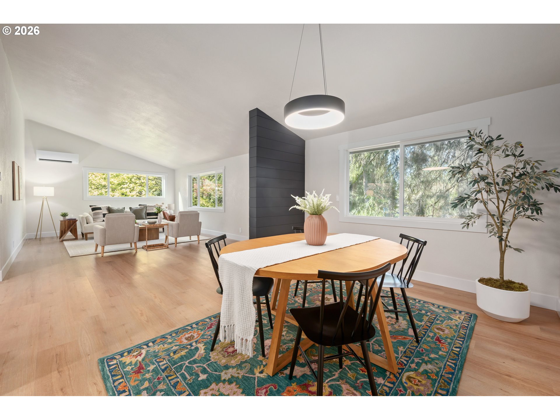 1955 W 28TH AVE, Eugene, OR, 97405