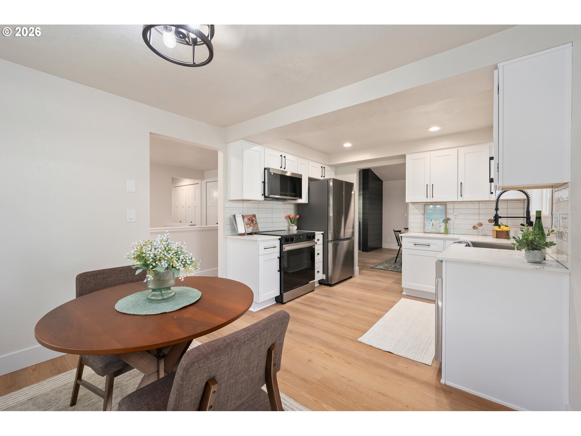 1955 W 28TH AVE, Eugene, OR, 97405