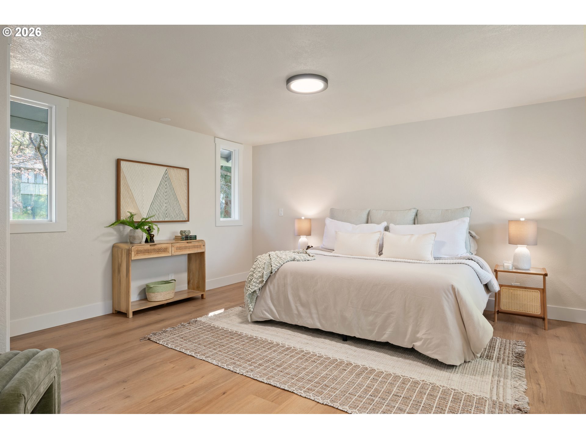 1955 W 28TH AVE, Eugene, OR, 97405