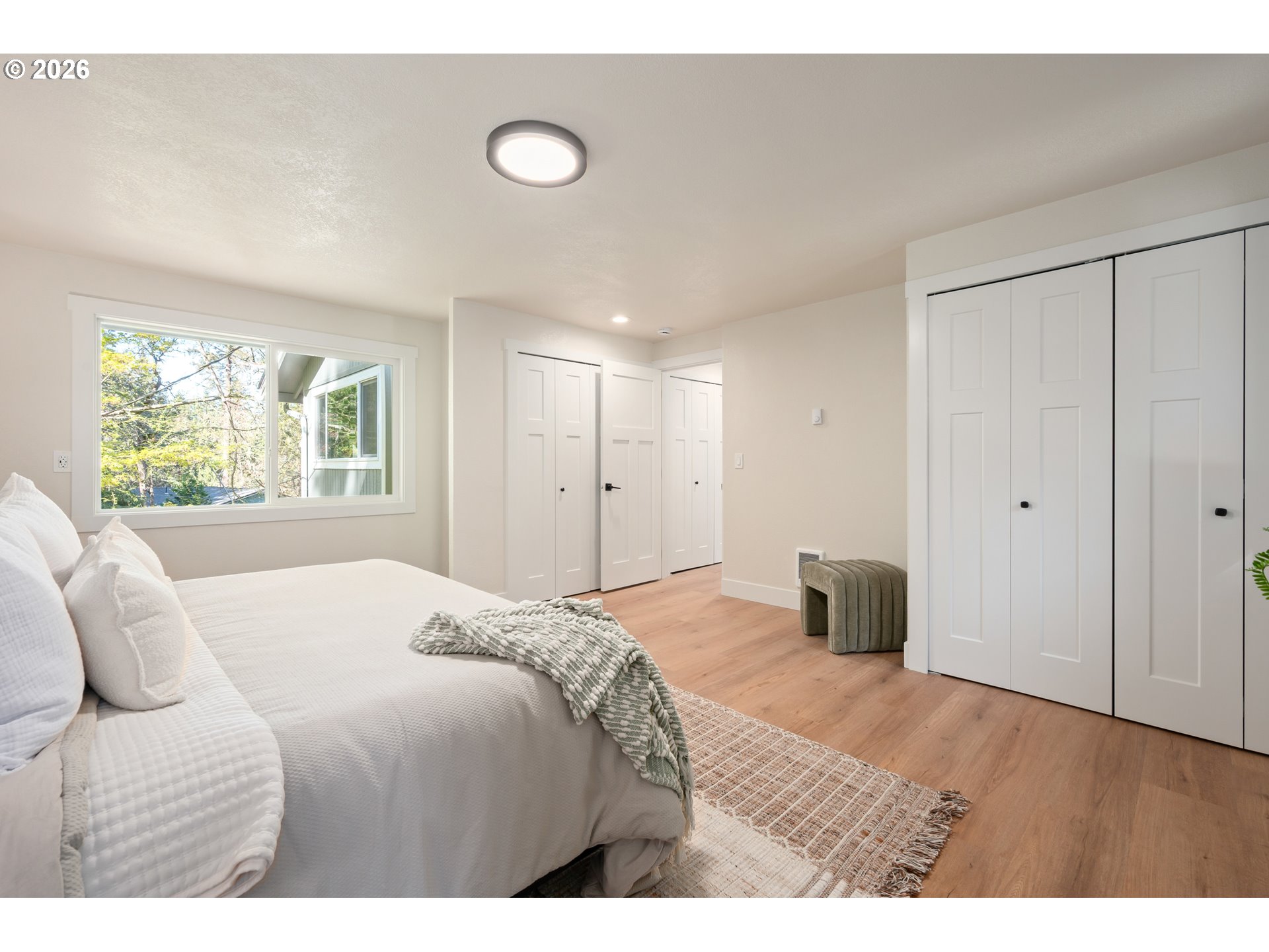 1955 W 28TH AVE, Eugene, OR, 97405