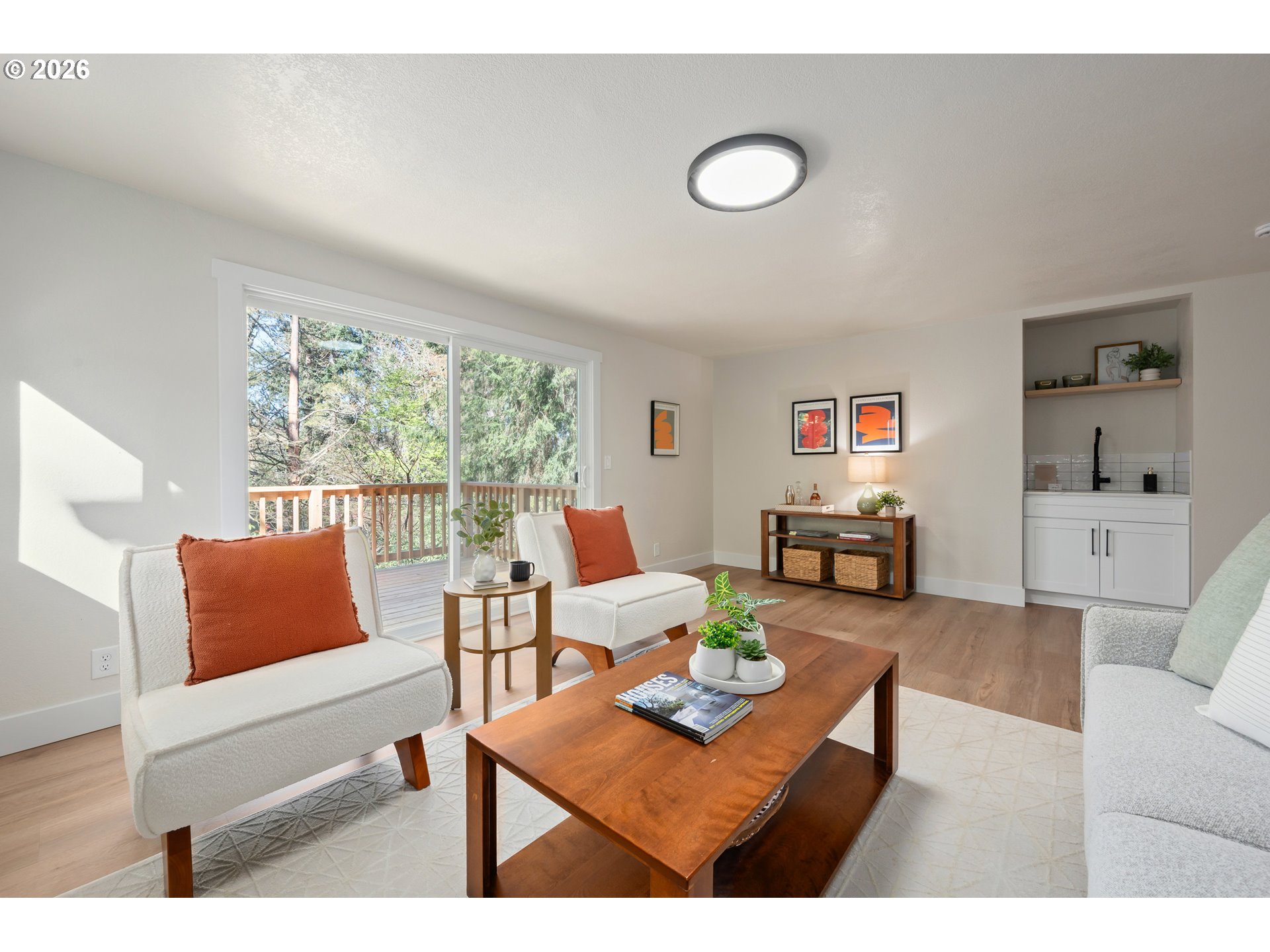 1955 W 28TH AVE, Eugene, OR, 97405