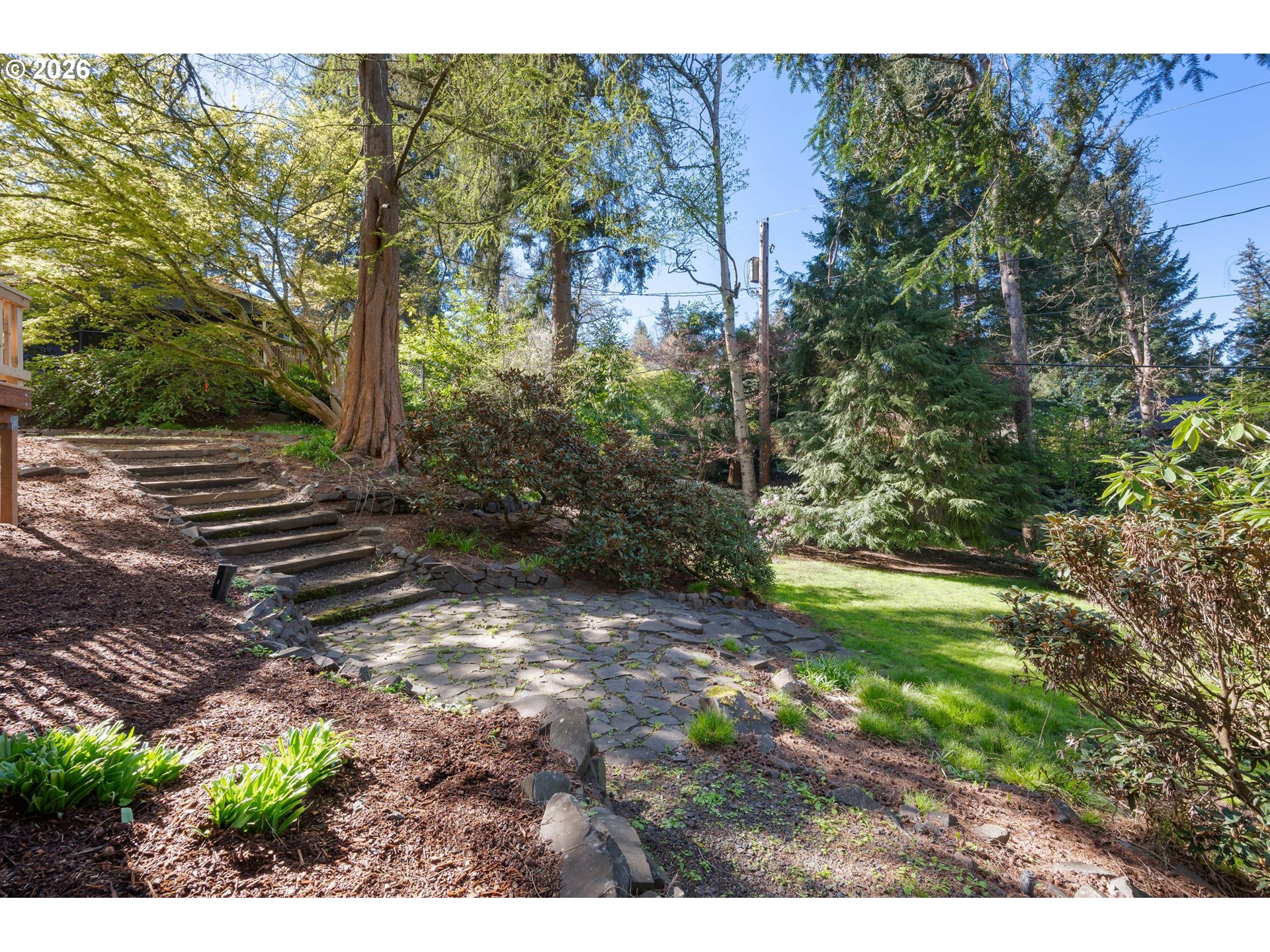 1955 W 28TH AVE, Eugene, OR, 97405